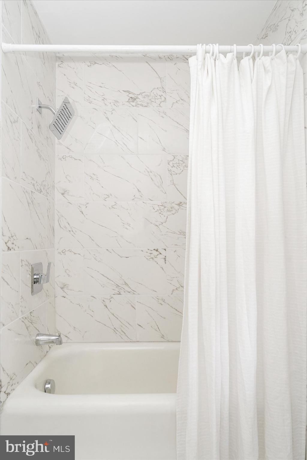 PARKVILLE - Residential Lease