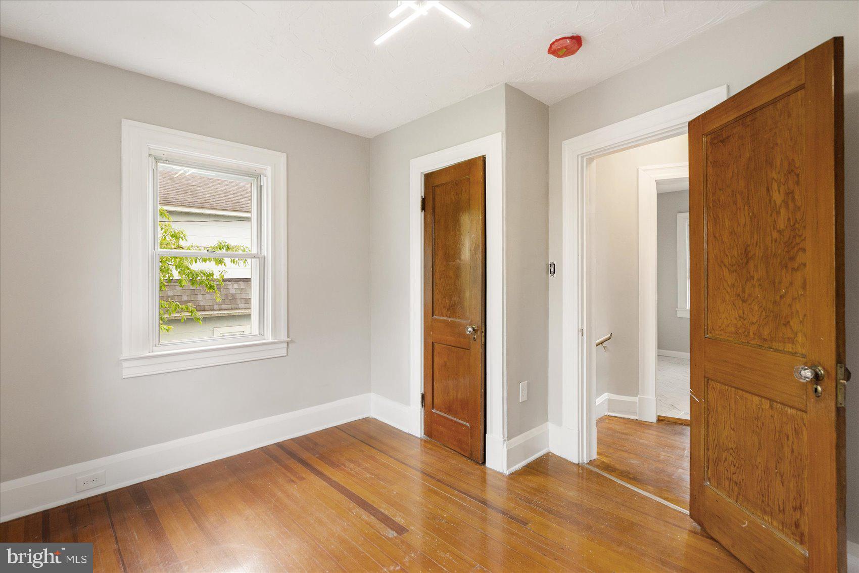 PARKVILLE - Residential Lease