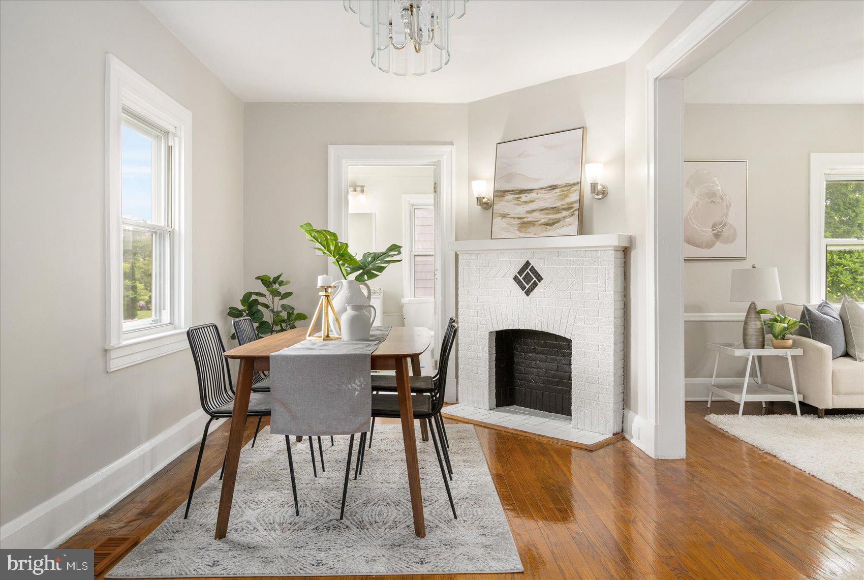 PARKVILLE - Residential Lease