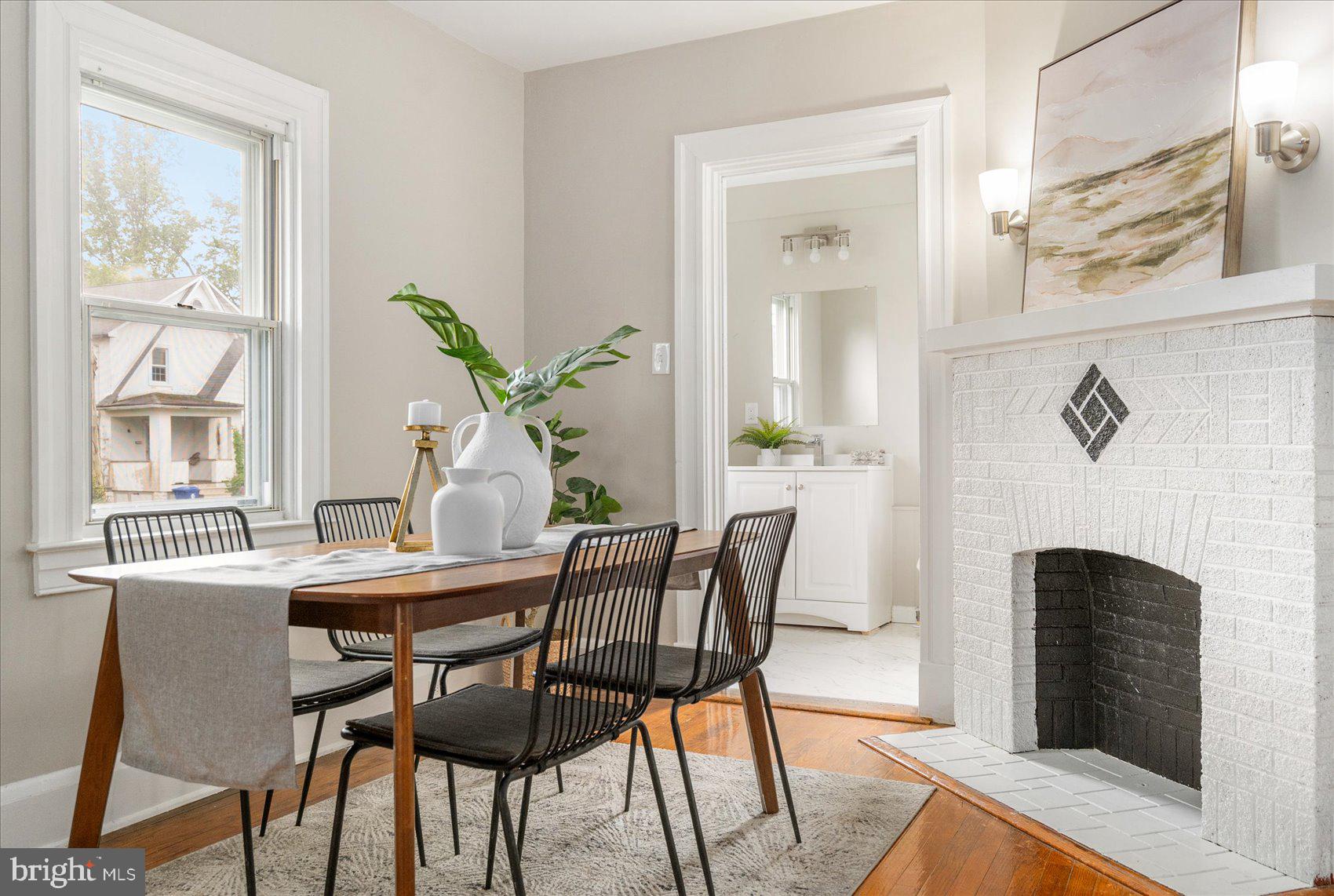 PARKVILLE - Residential Lease