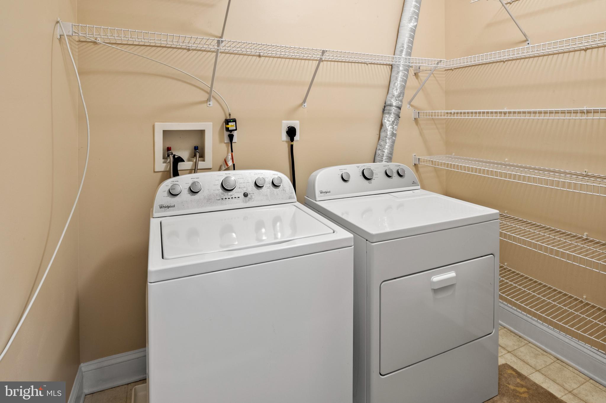 WAVERLY WOODS - Residential Lease