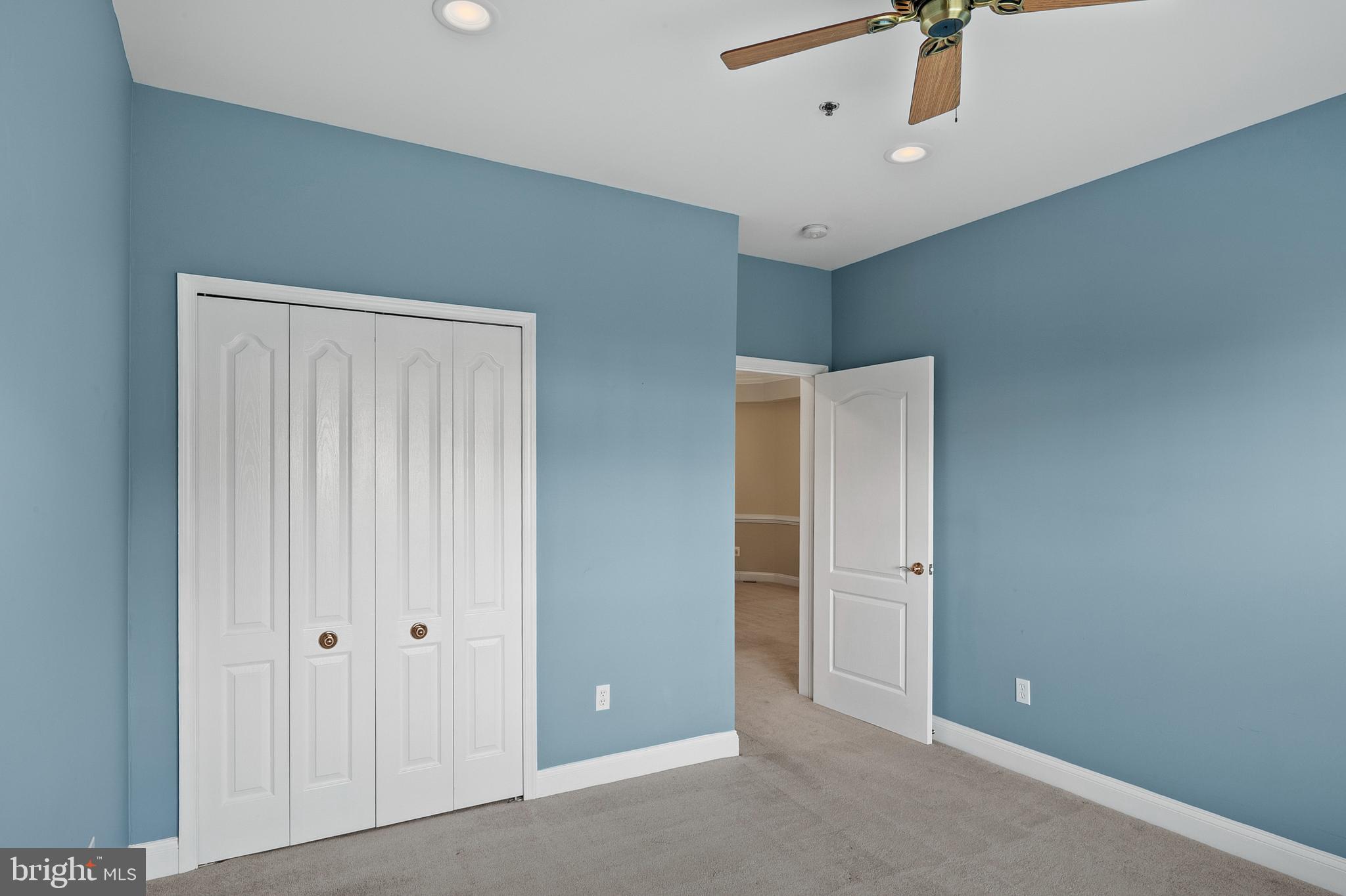 WAVERLY WOODS - Residential Lease