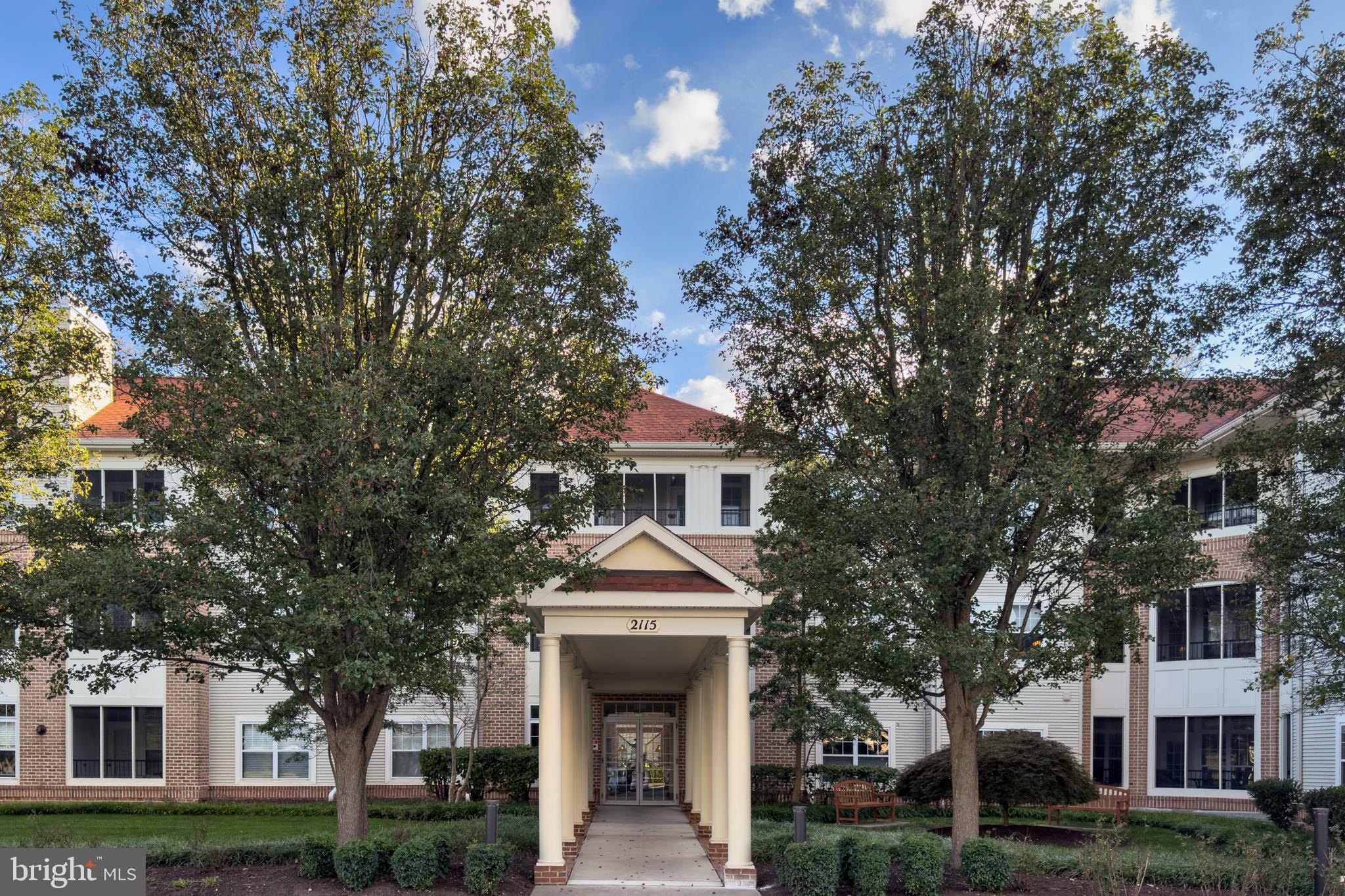 WAVERLY WOODS - Residential Lease