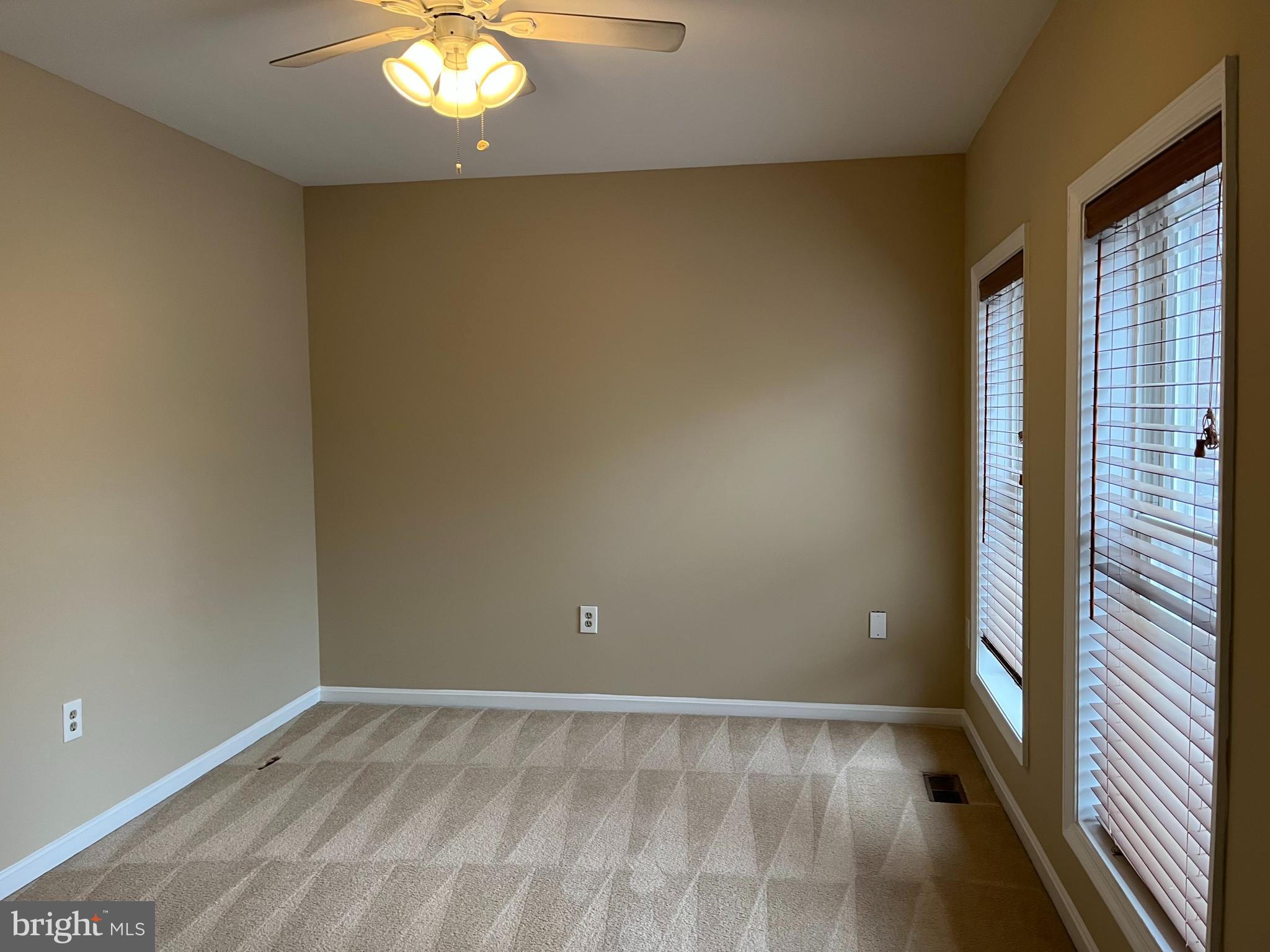 CHARING CROSS - Residential Lease