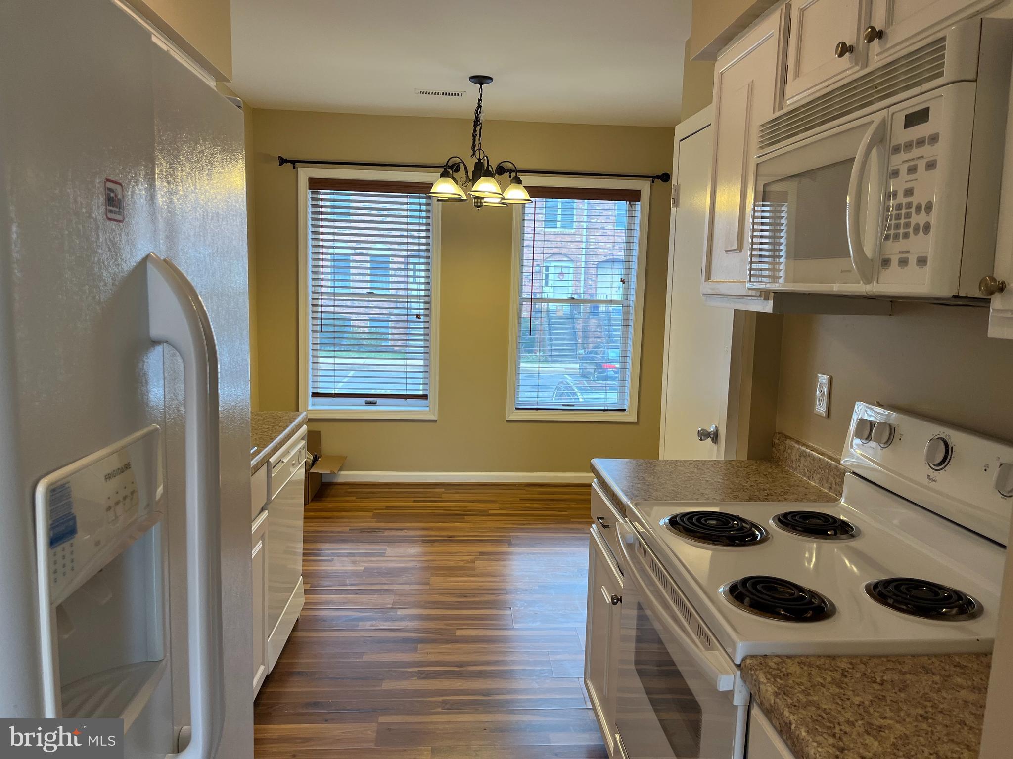 CHARING CROSS - Residential Lease