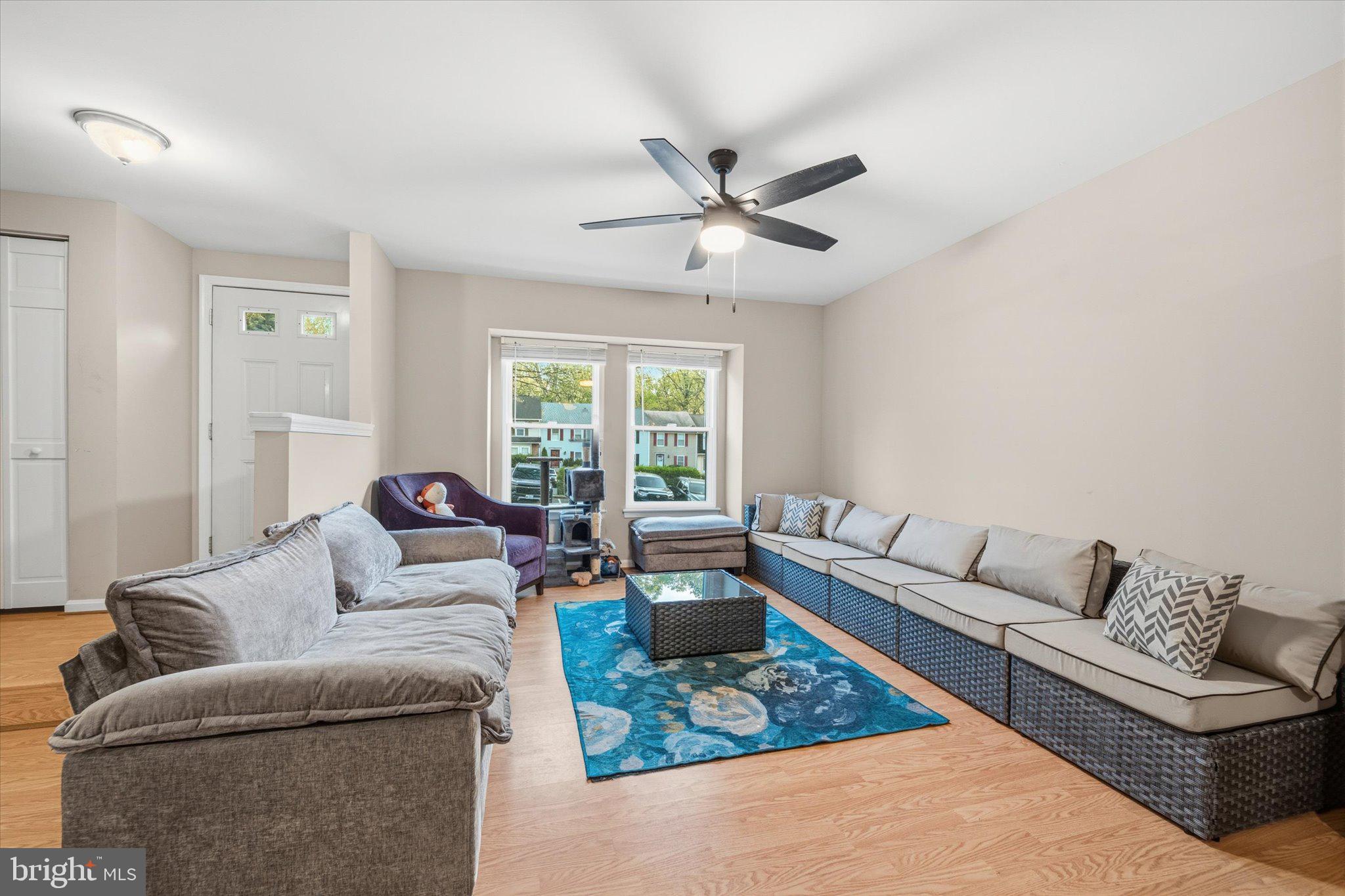 GREENCASTLE MANOR - Residential