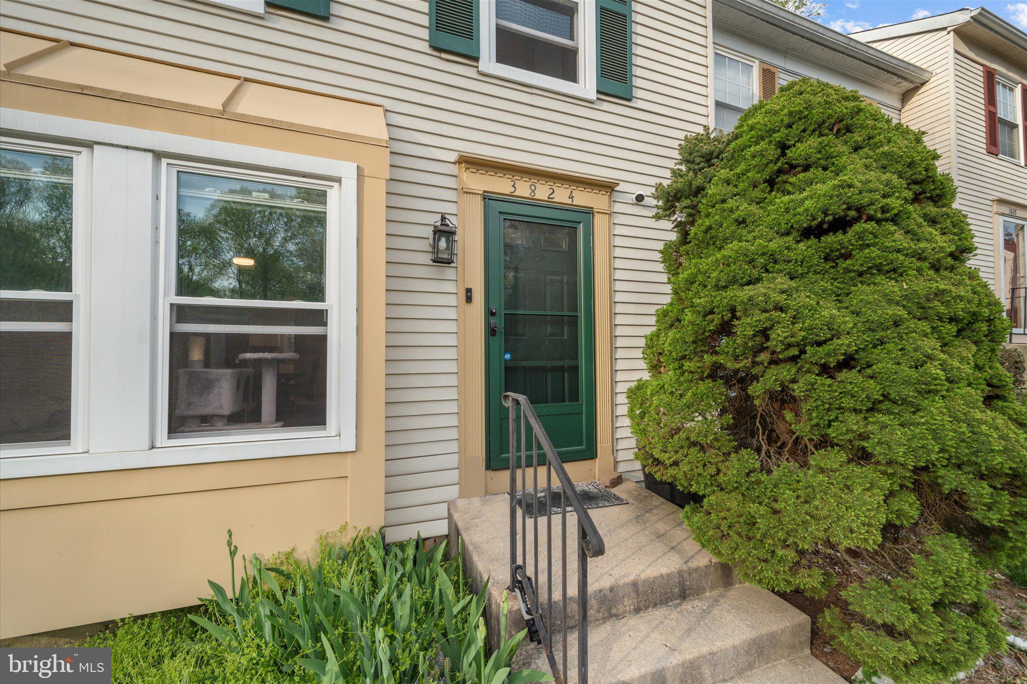 GREENCASTLE MANOR - Residential