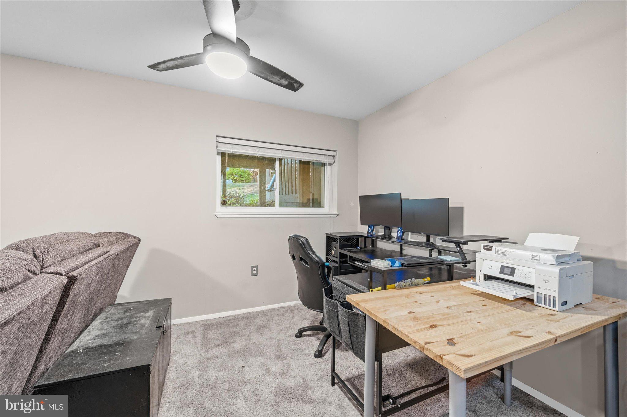 GREENCASTLE MANOR - Residential