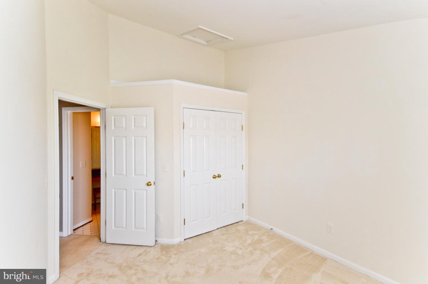 MANCHESTER LAKES - Residential