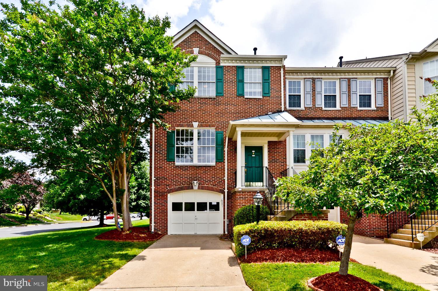 MANCHESTER LAKES - Residential