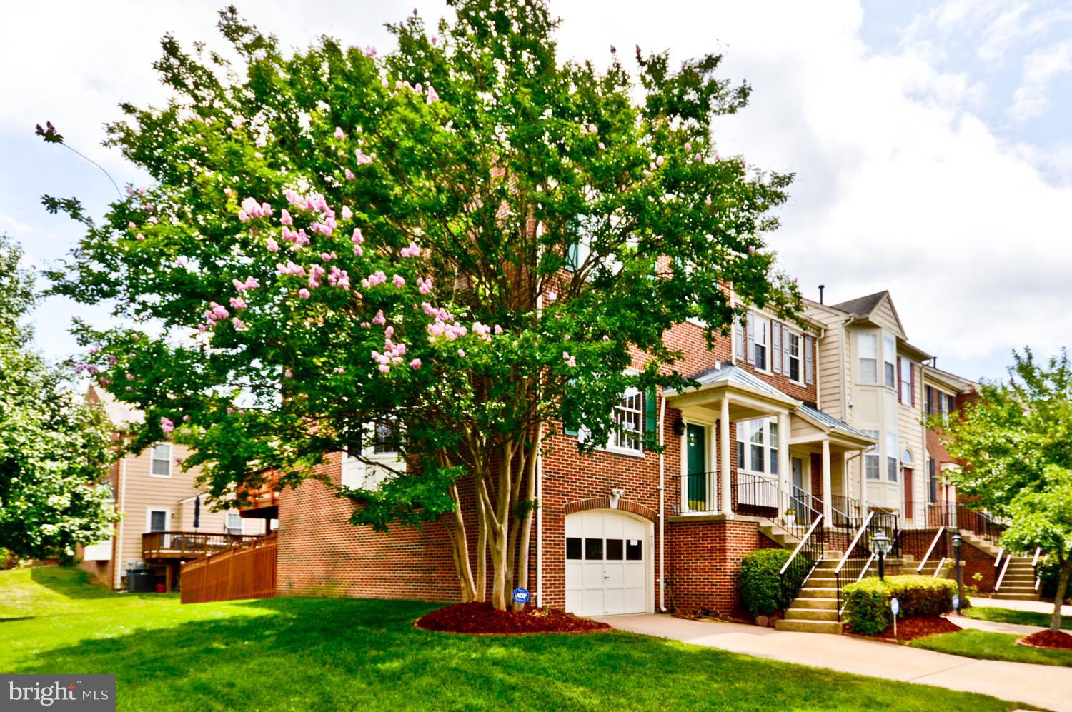 MANCHESTER LAKES - Residential