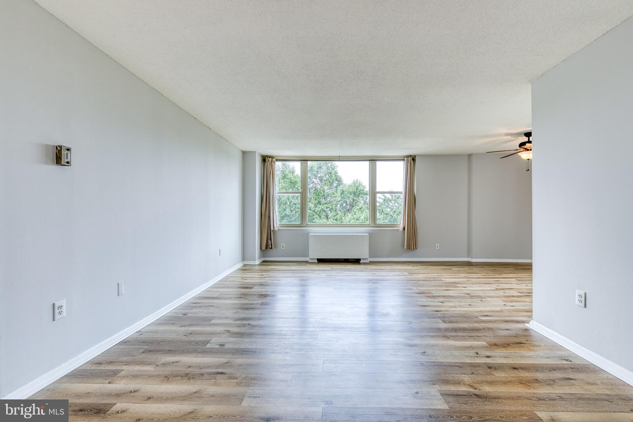 ROLAND PARK - Residential