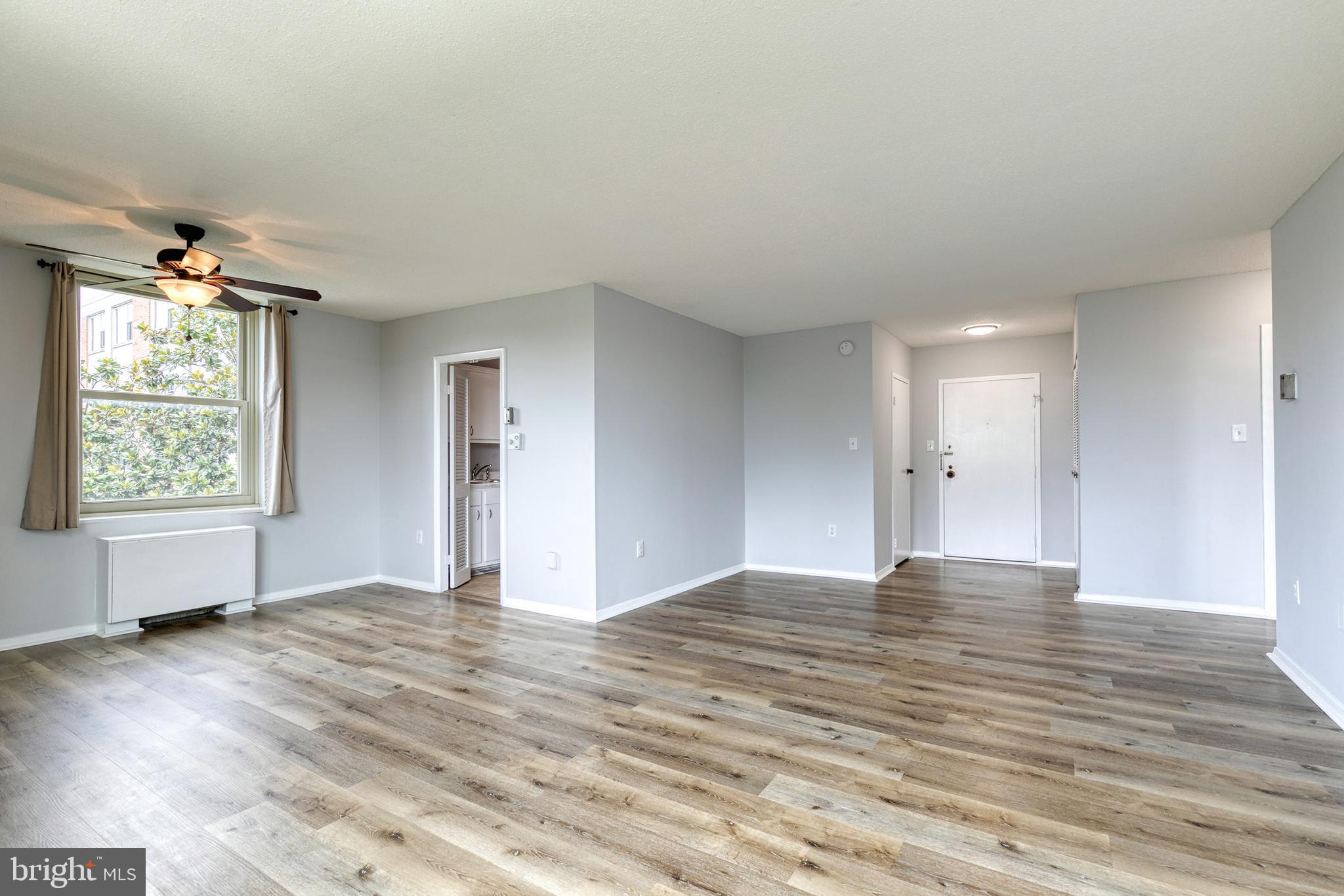 ROLAND PARK - Residential