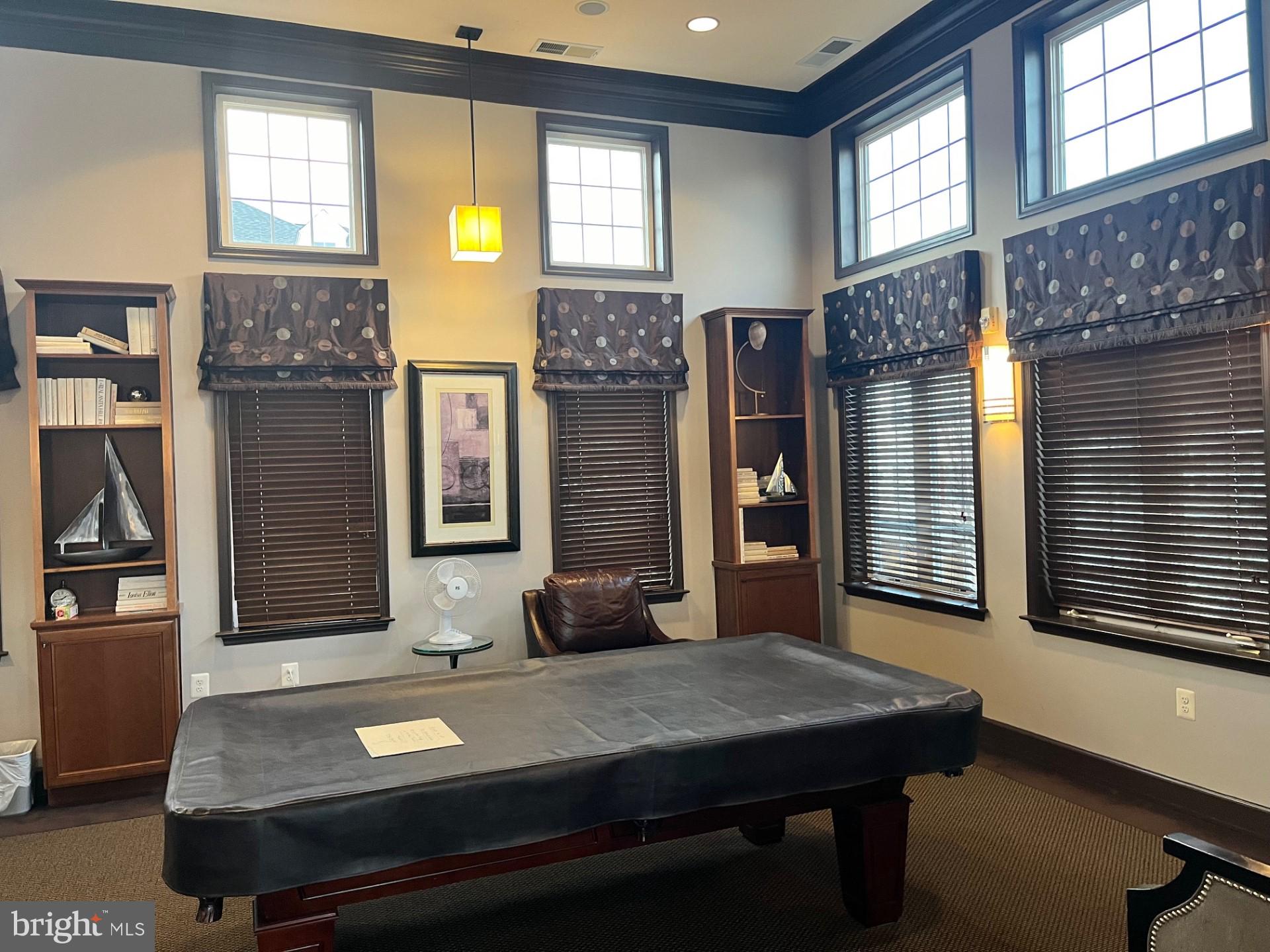 FOUR SEASONS - Residential Lease