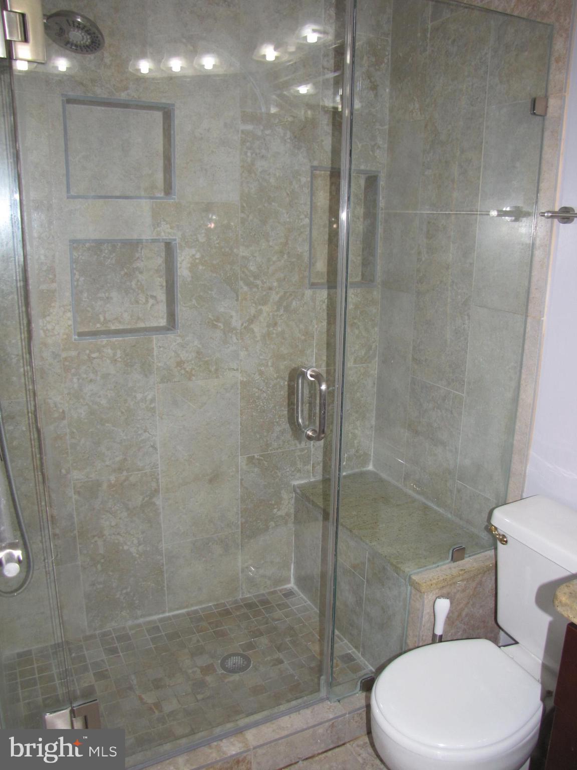 SANDERLING CONDO - Residential Lease