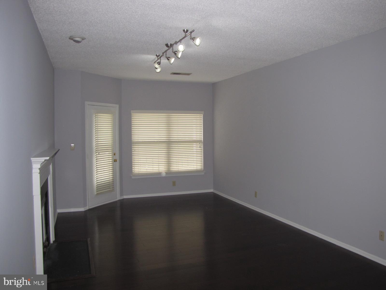 SANDERLING CONDO - Residential Lease