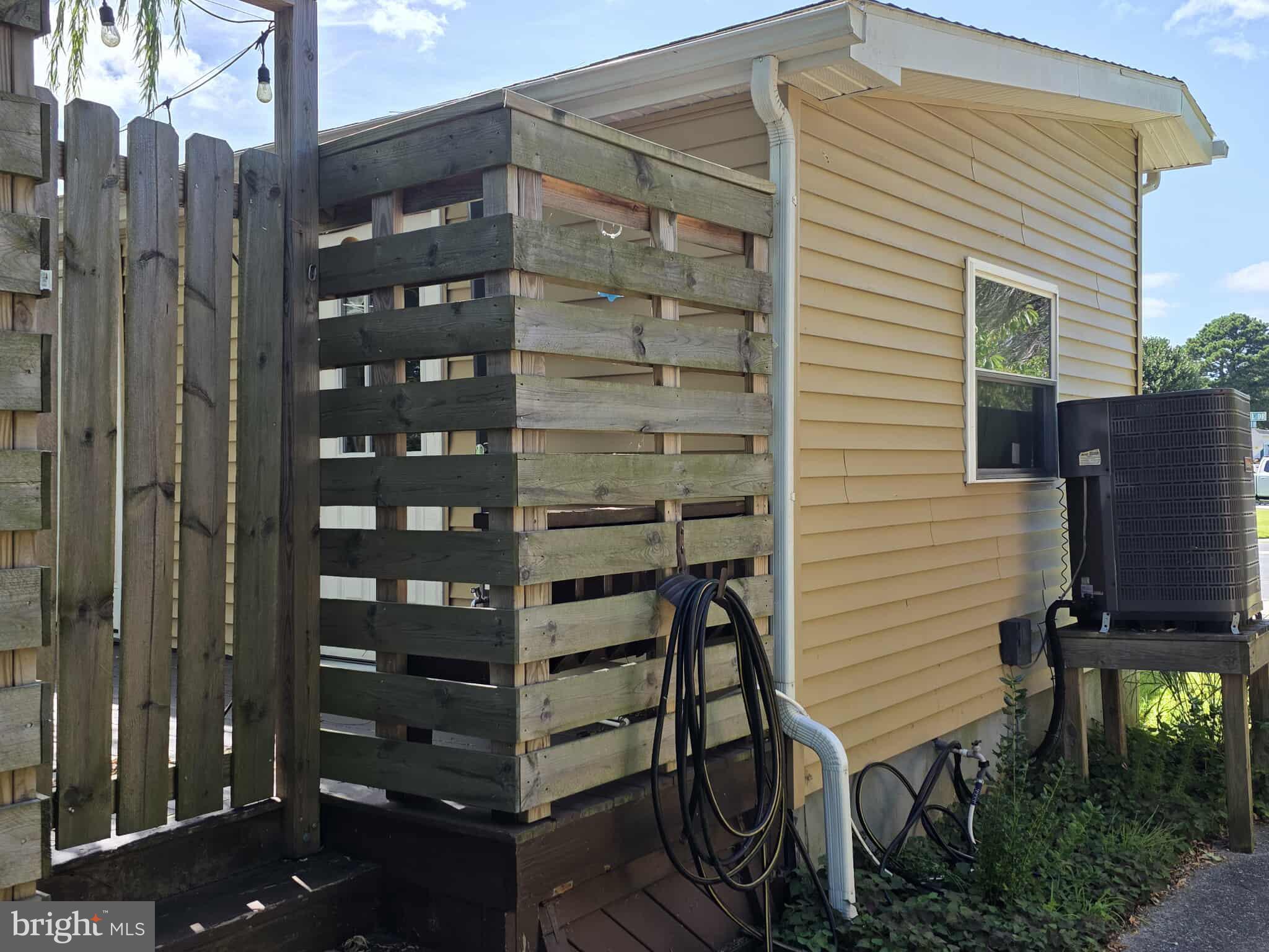 MYSTIC HARBOUR - Residential