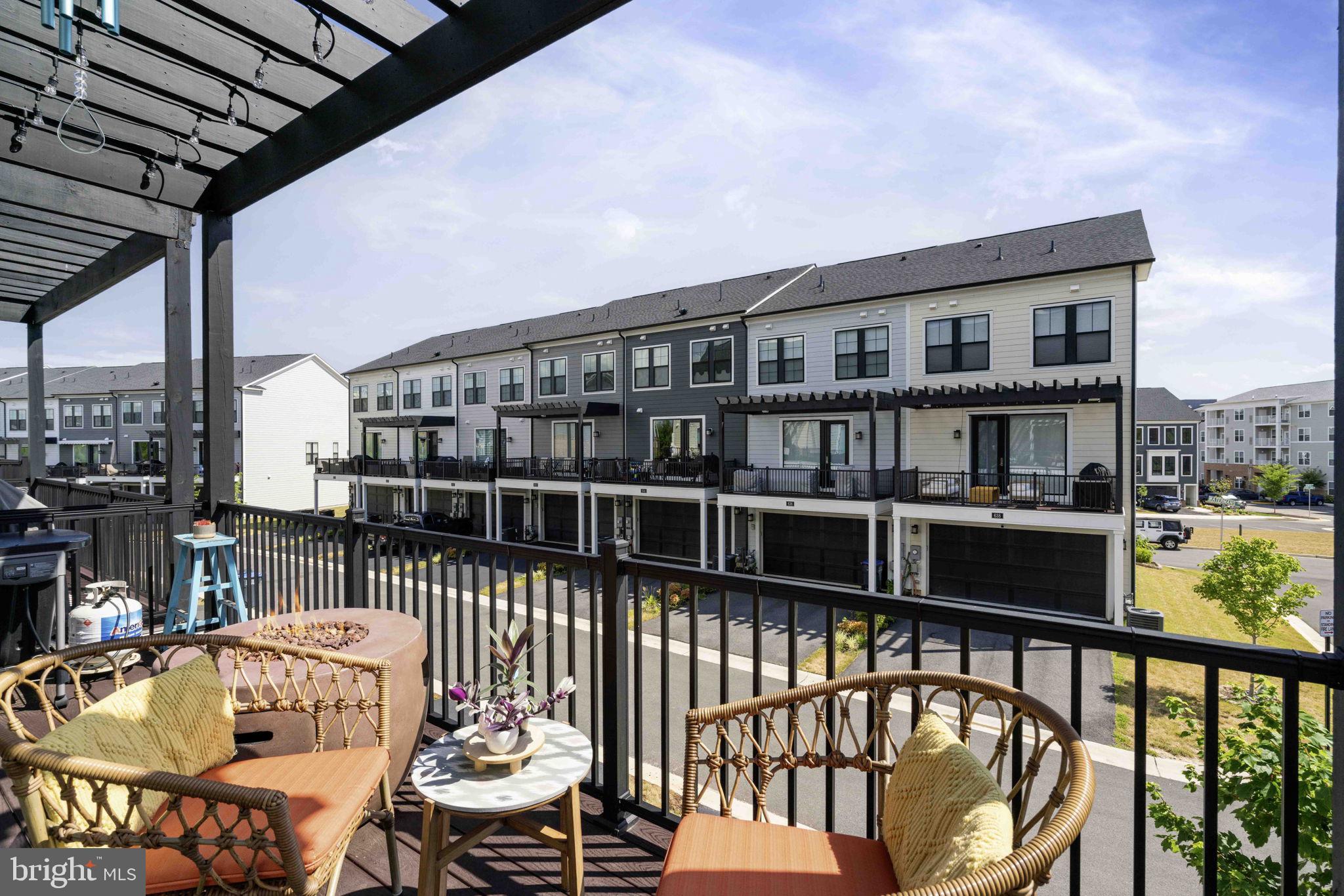 BELMONT BAY - Residential