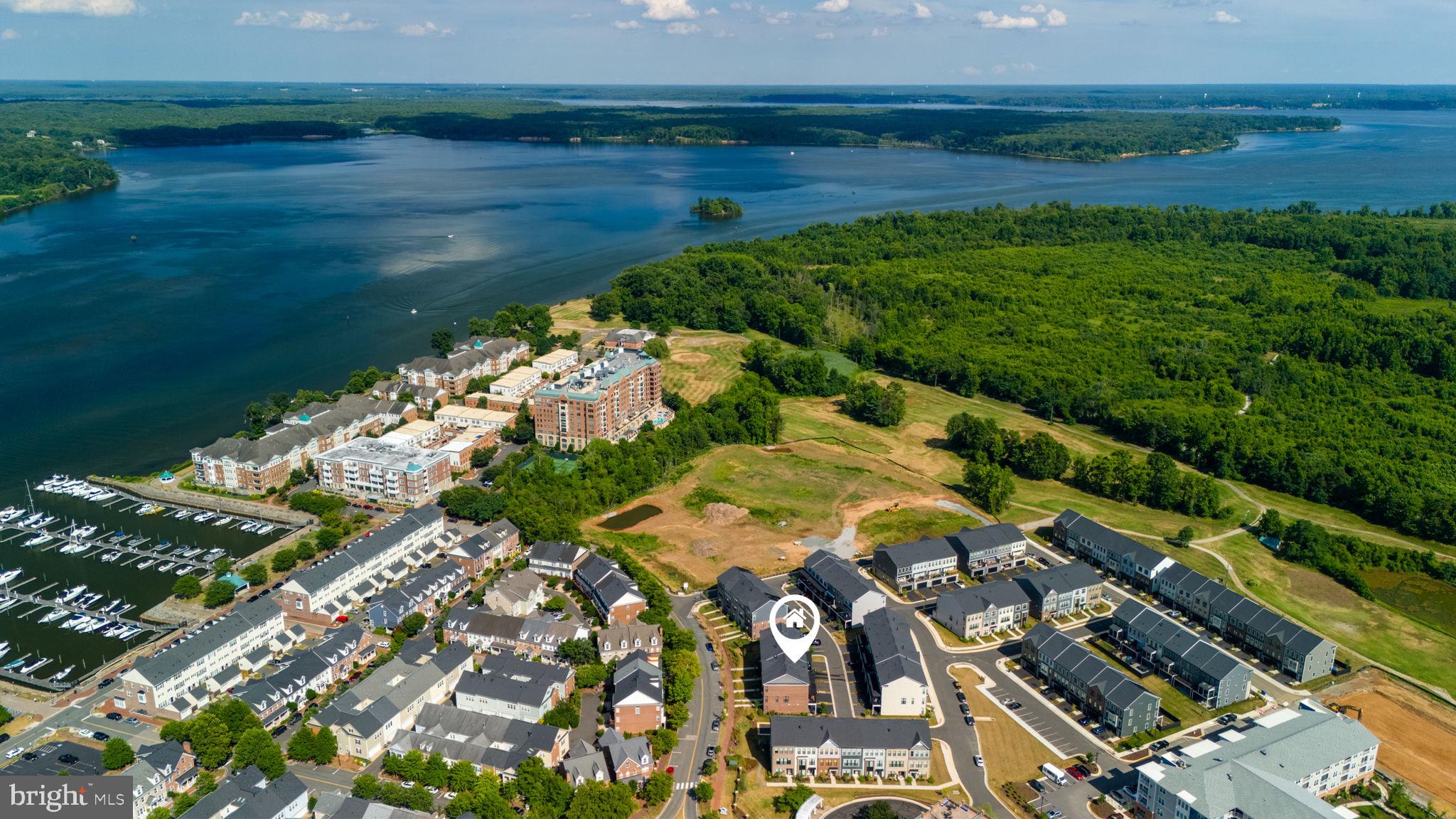 BELMONT BAY - Residential