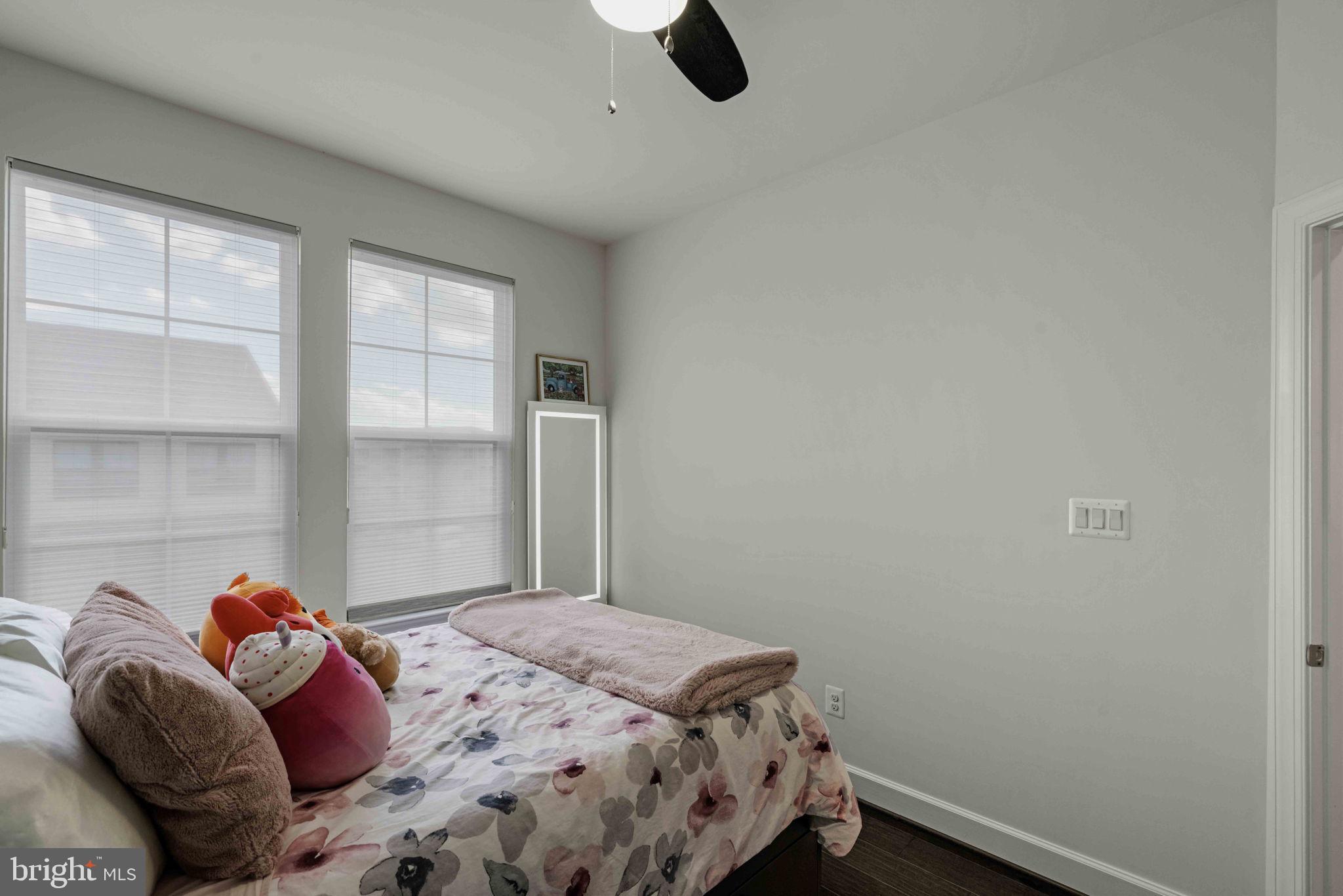 BELMONT BAY - Residential