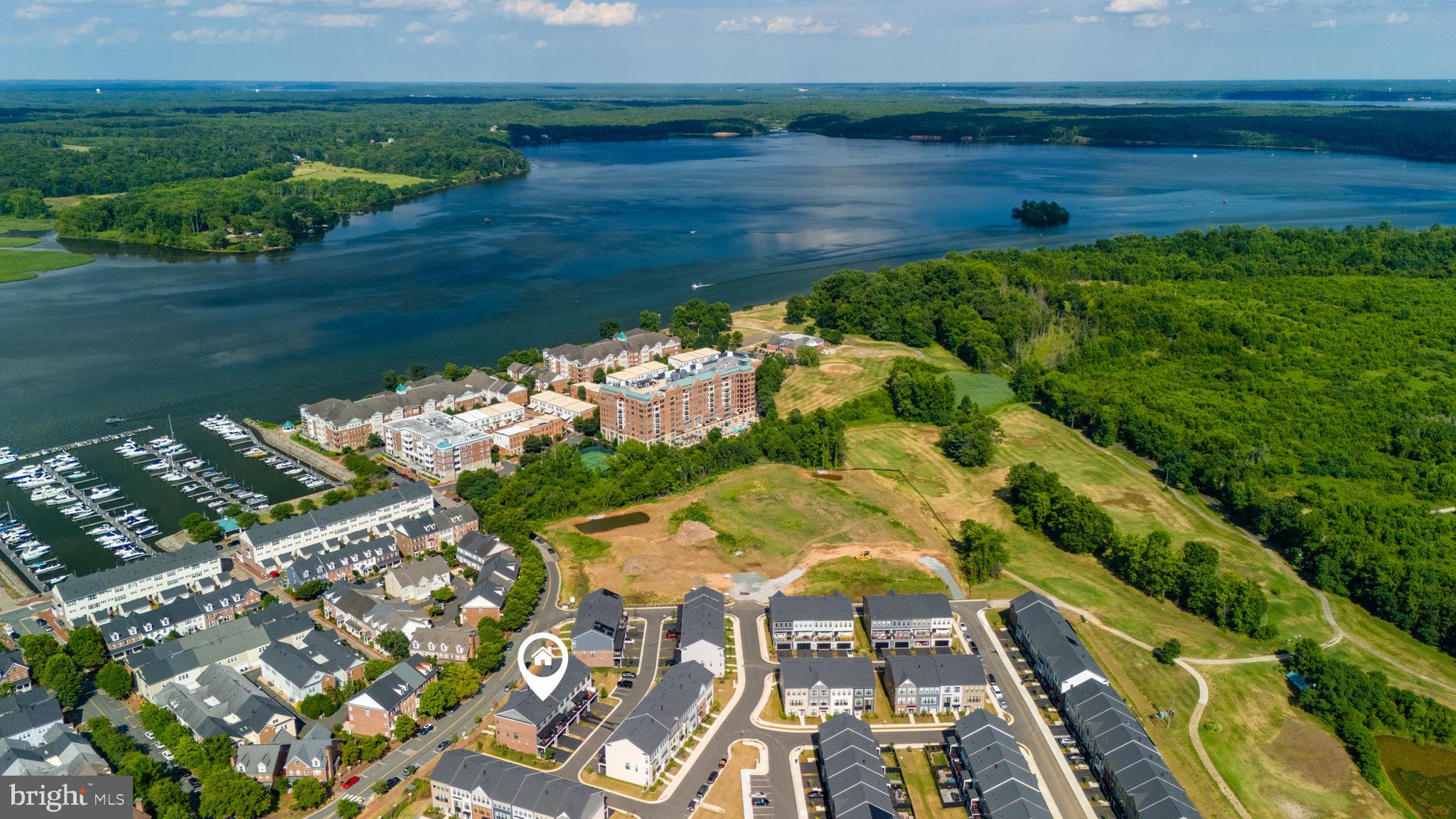BELMONT BAY - Residential