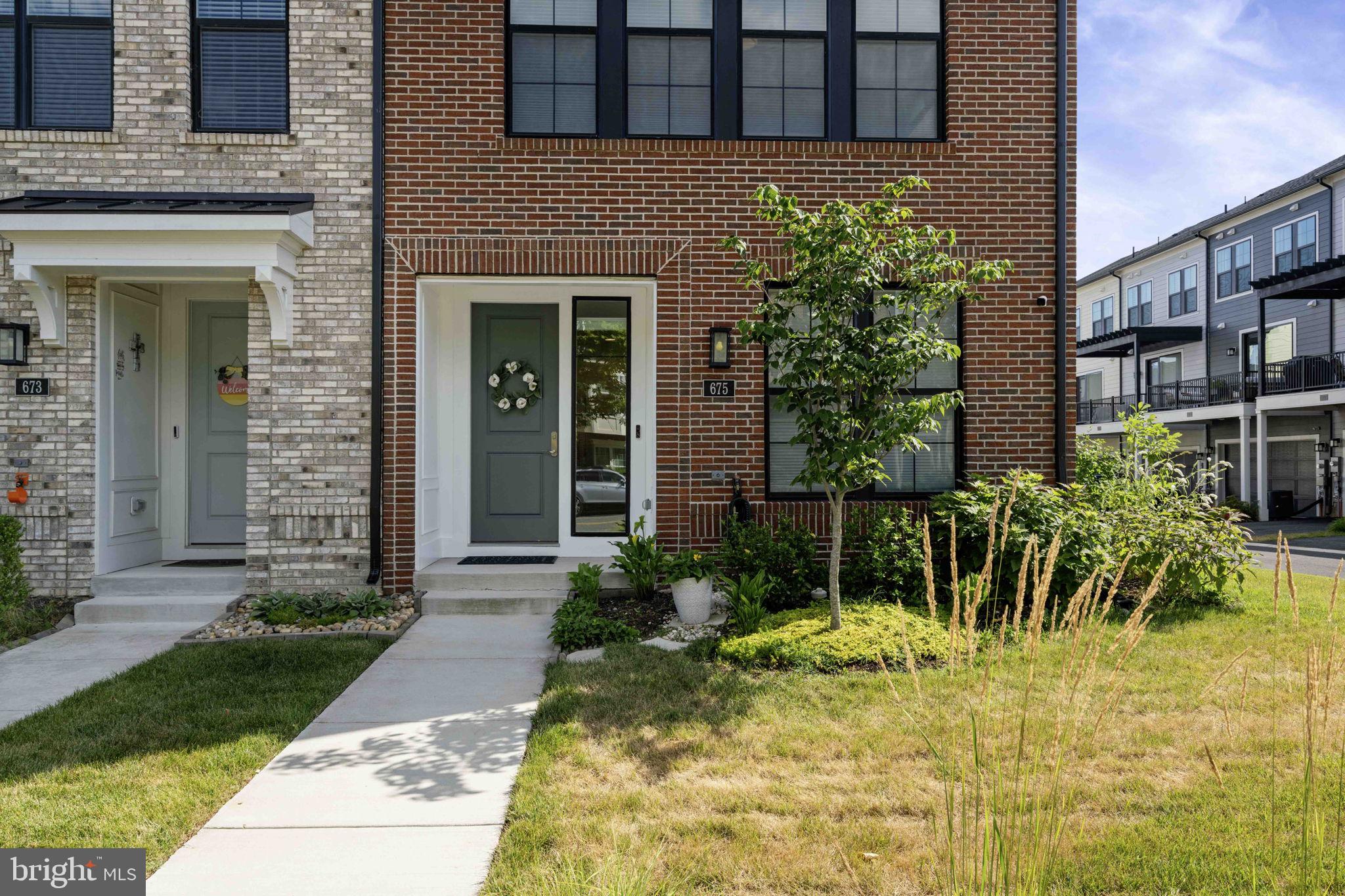 BELMONT BAY - Residential