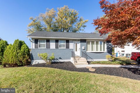 Photo of 318 Bryanstone Road, REISTERSTOWN, MD 21136 (MLS # MDBC2144378)