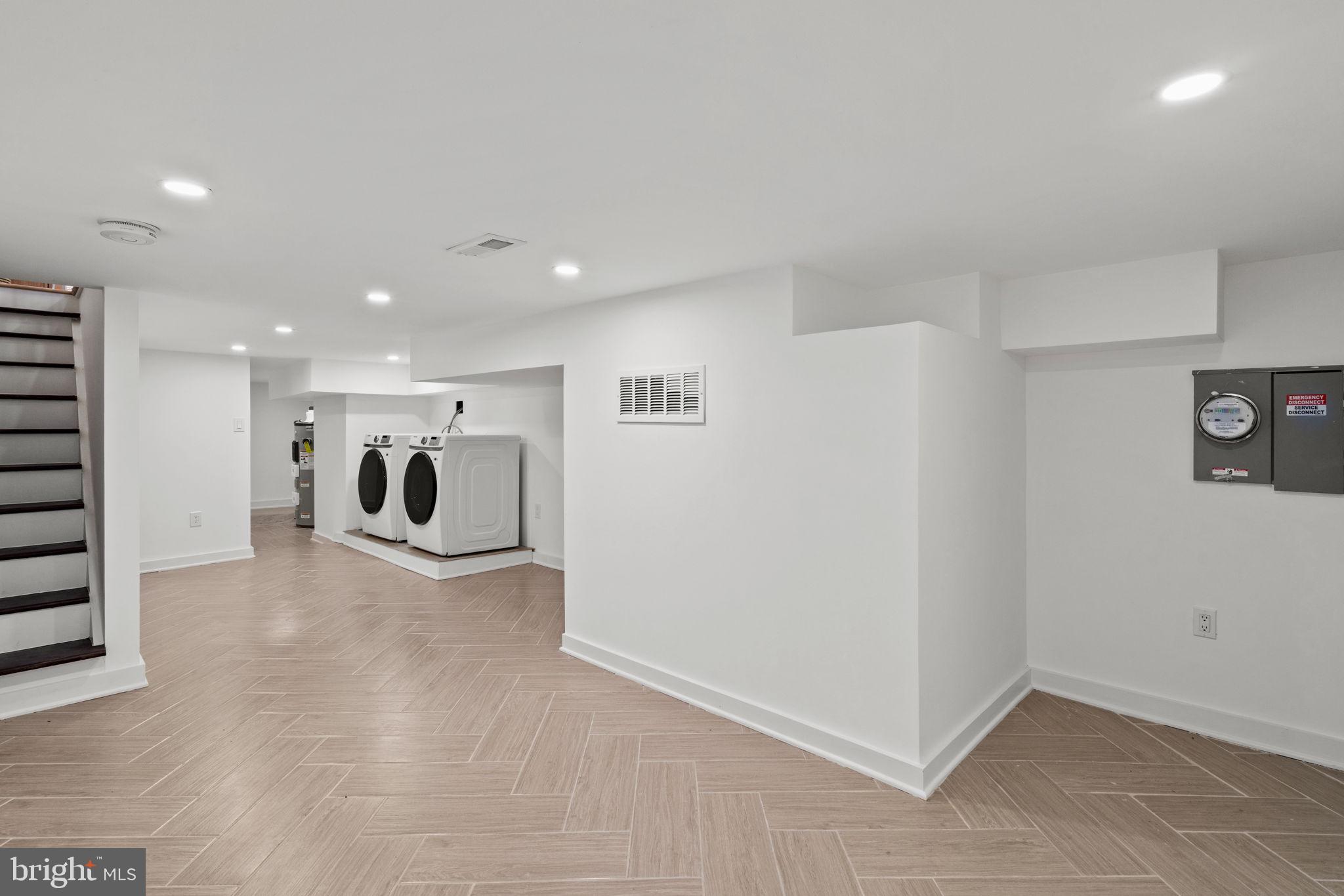 EAST PASSYUNK CROSSING - Residential