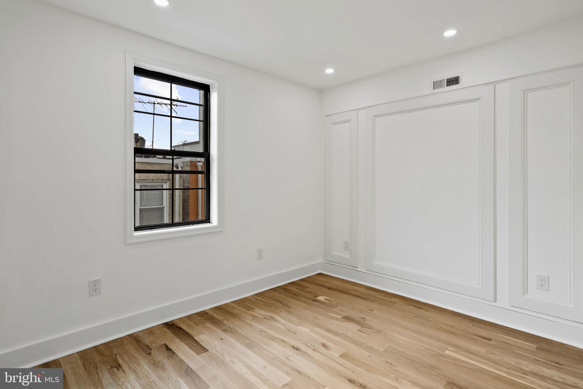 EAST PASSYUNK CROSSING - Residential