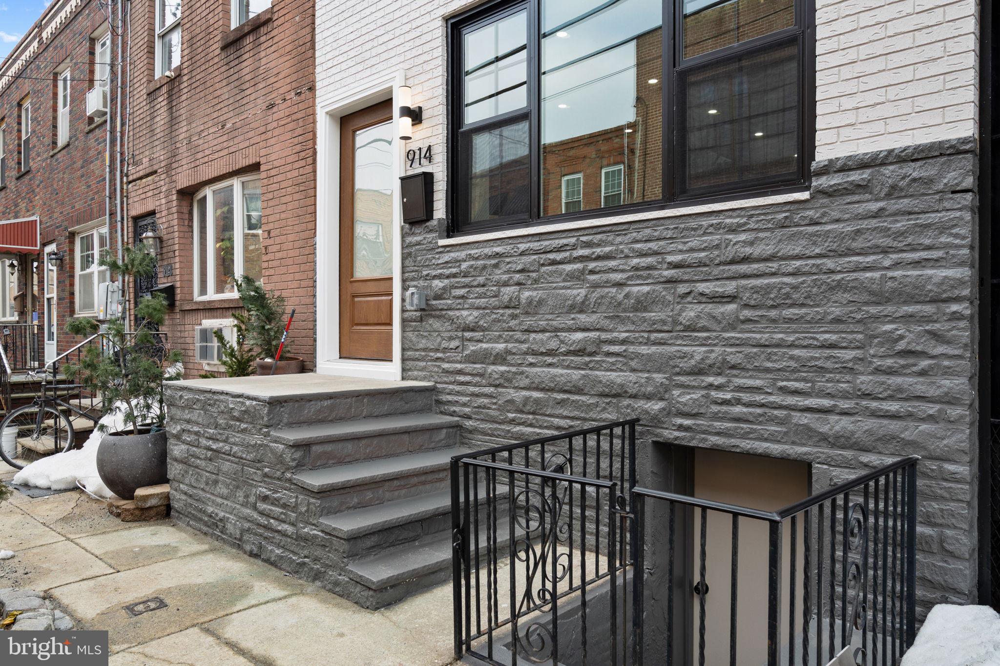 EAST PASSYUNK CROSSING - Residential
