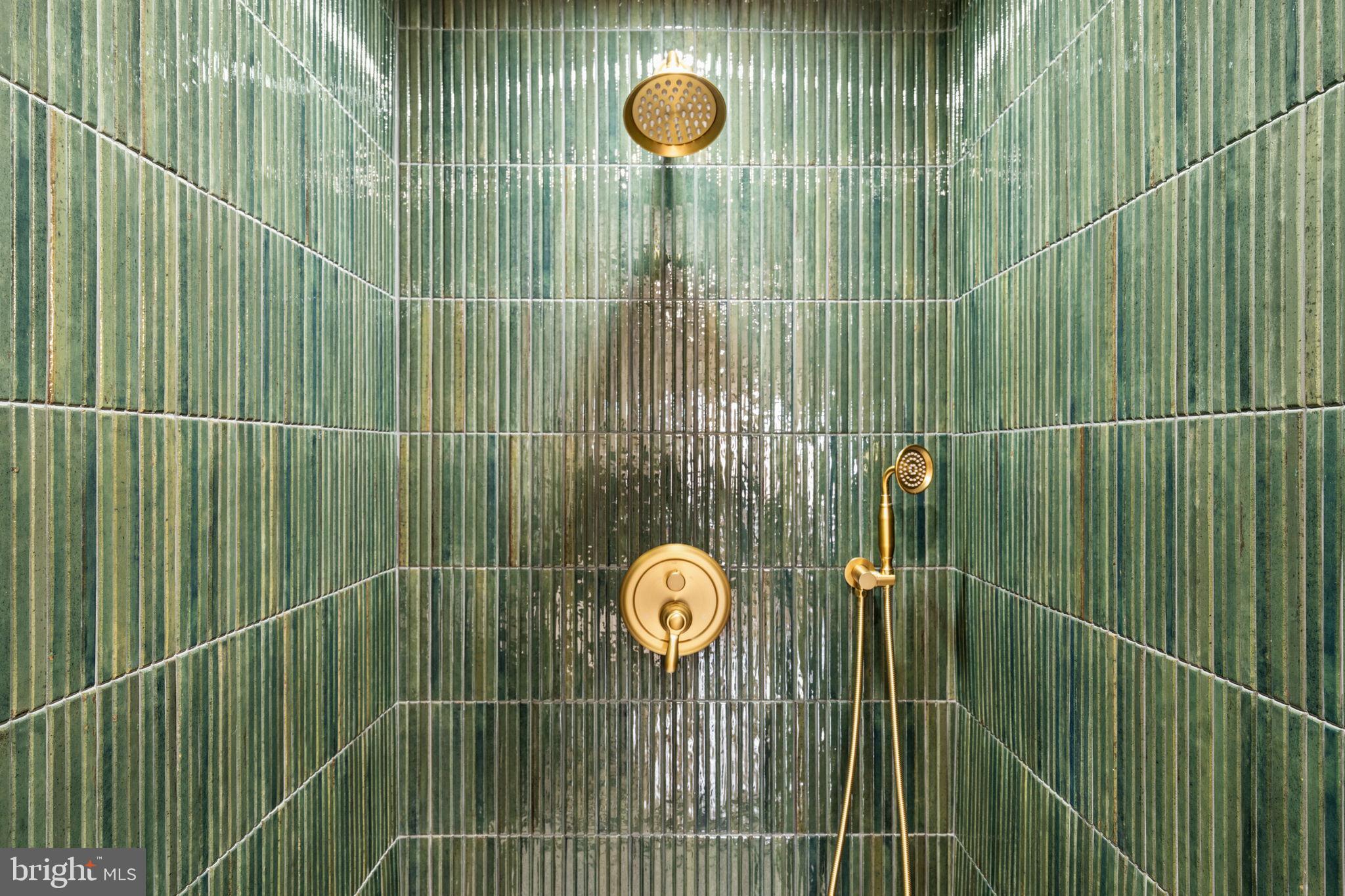 EAST PASSYUNK CROSSING - Residential