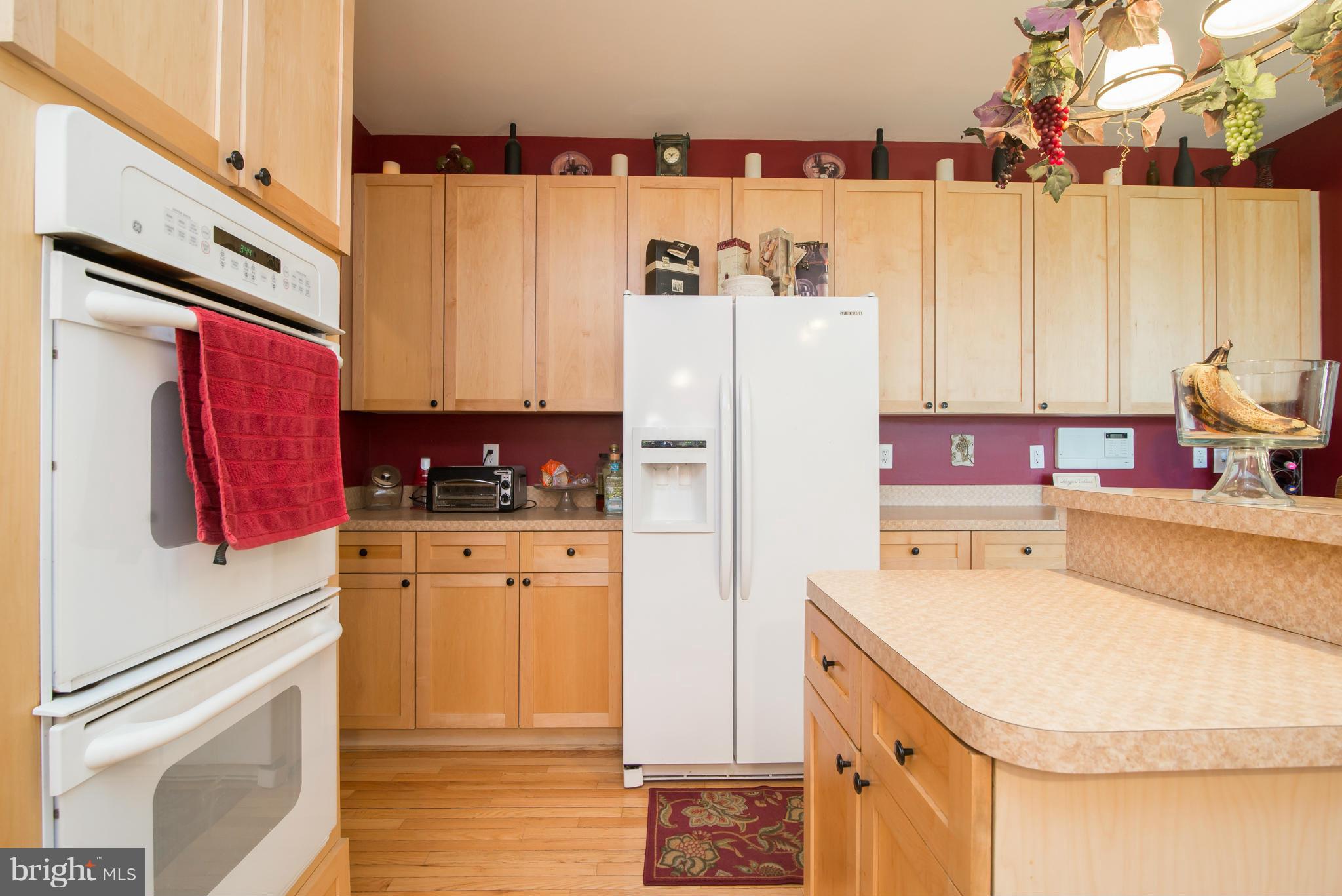 SPRUCE HILL ESTATES - Residential