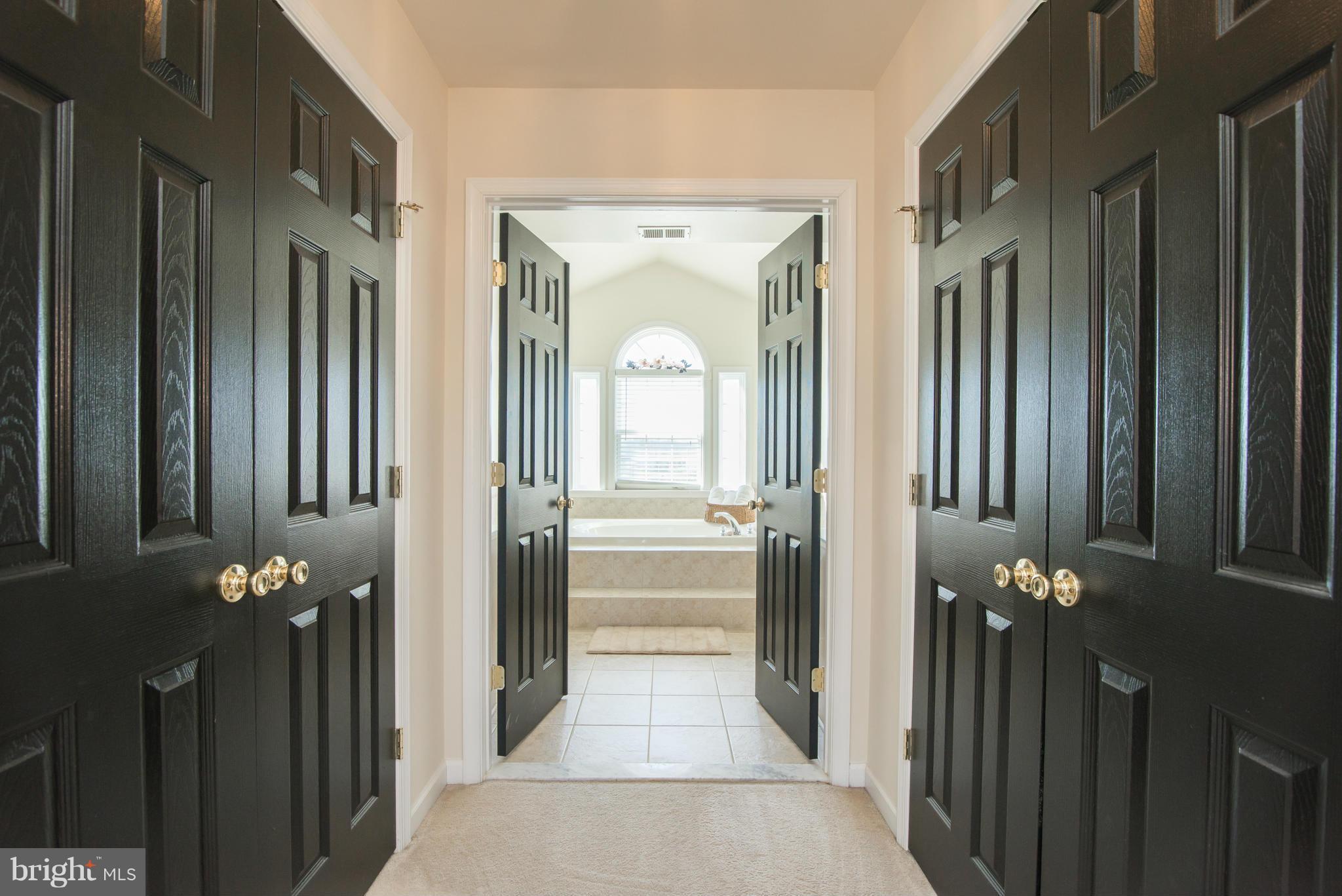 SPRUCE HILL ESTATES - Residential