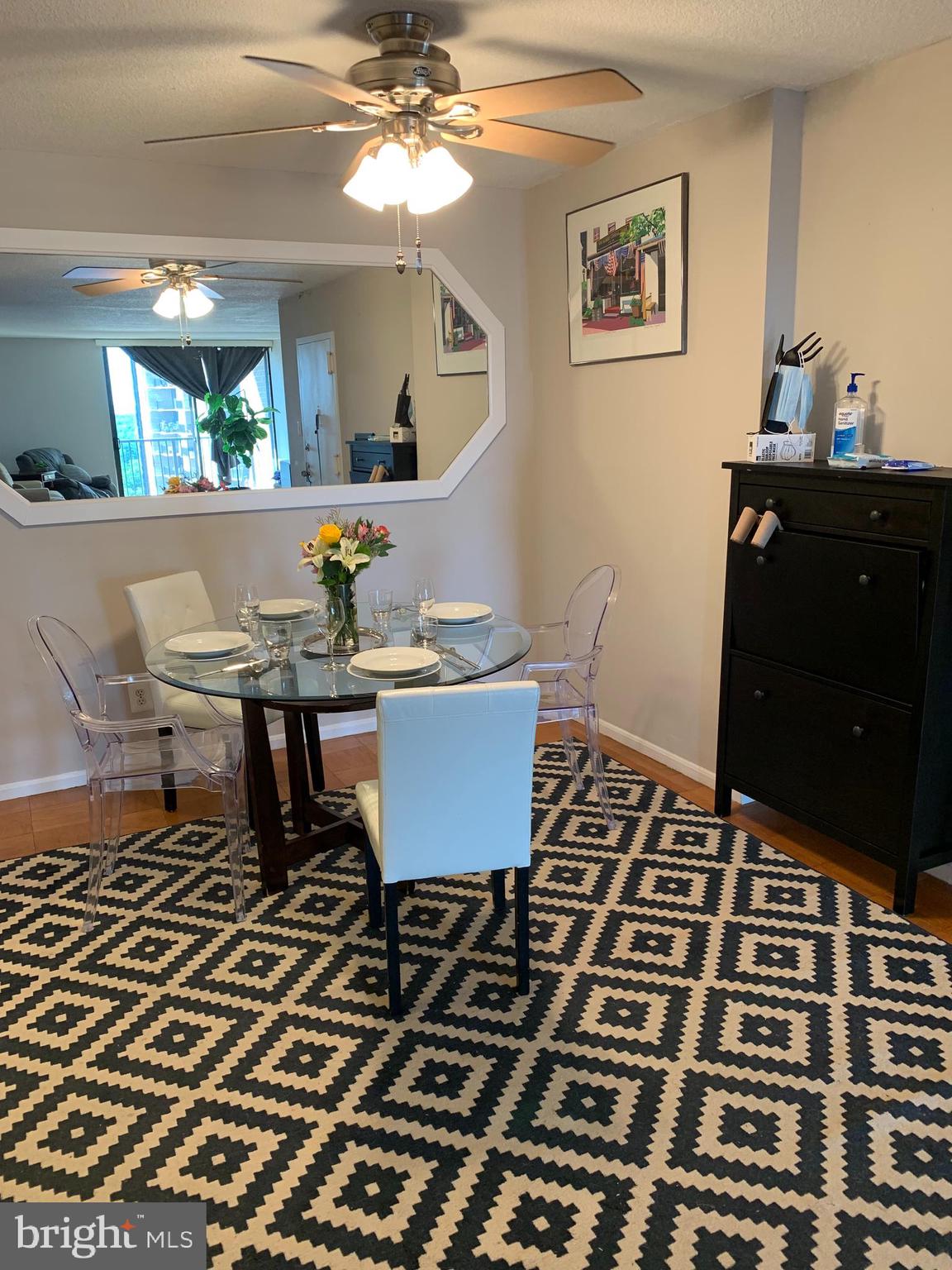 AMERICANA CENTRE - Residential Lease