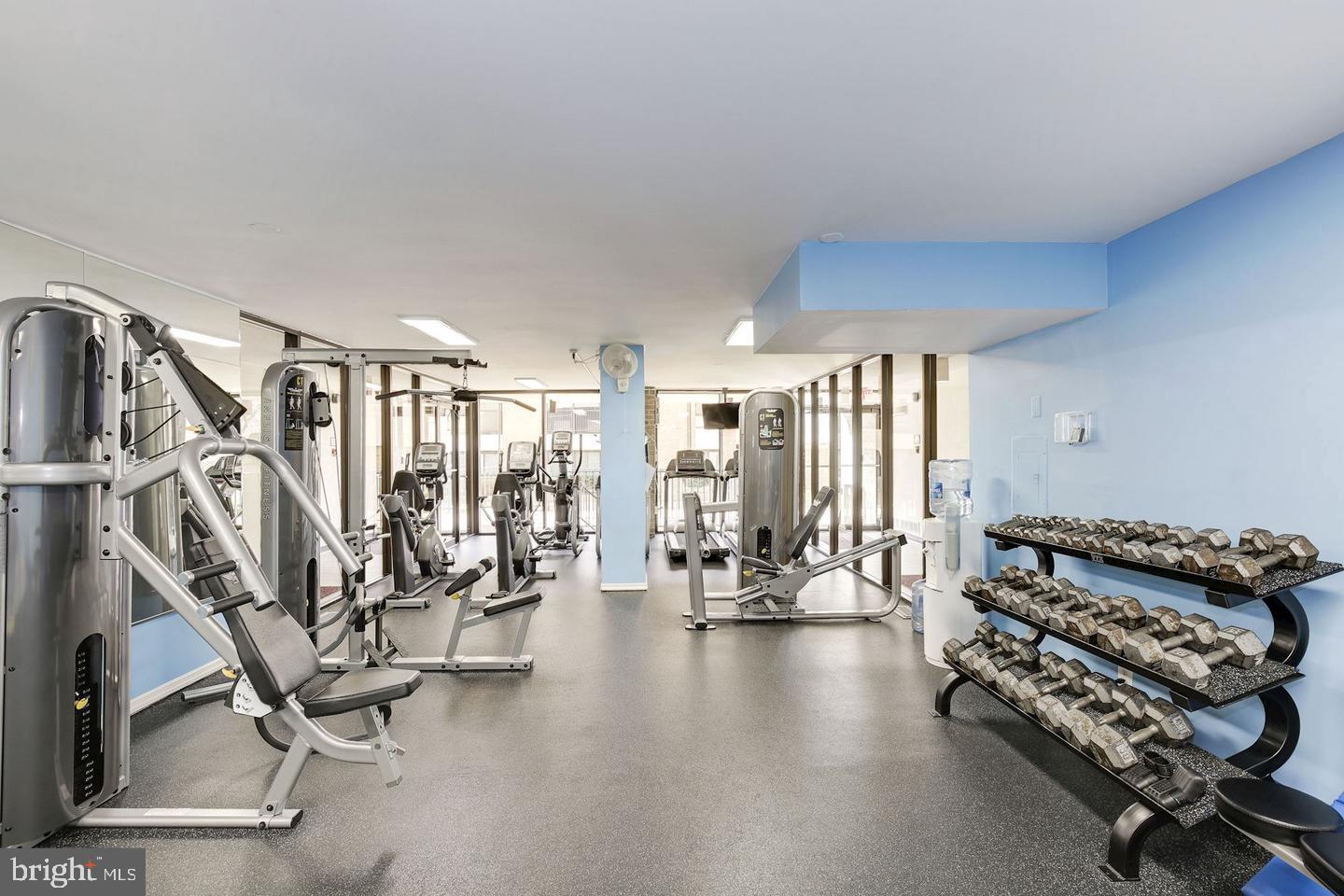AMERICANA CENTRE - Residential Lease