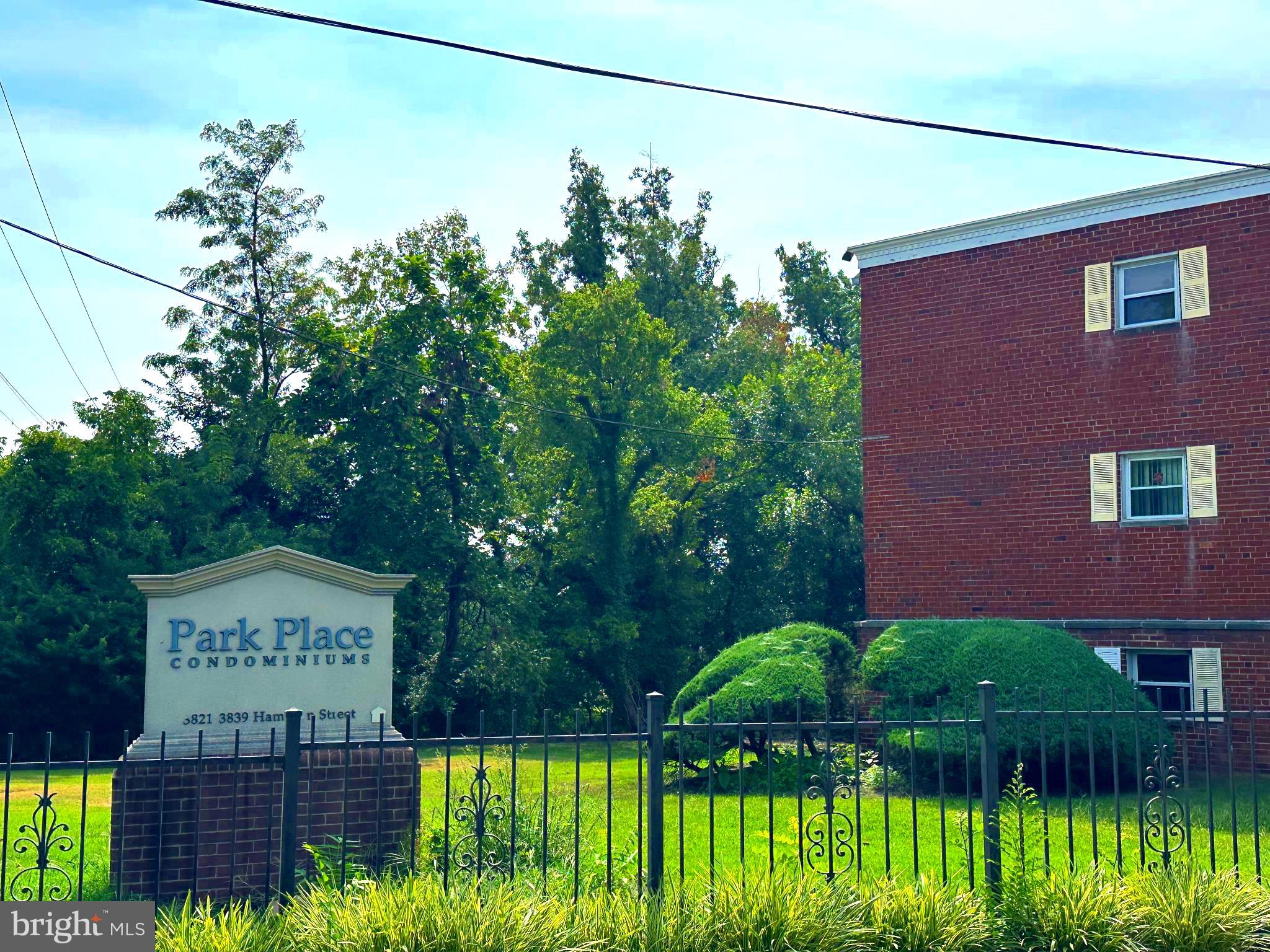PARK PLACE CONDOMINIUMS - Residential Lease