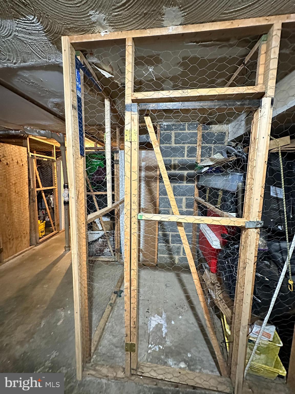 PARK PLACE CONDOMINIUMS - Residential Lease