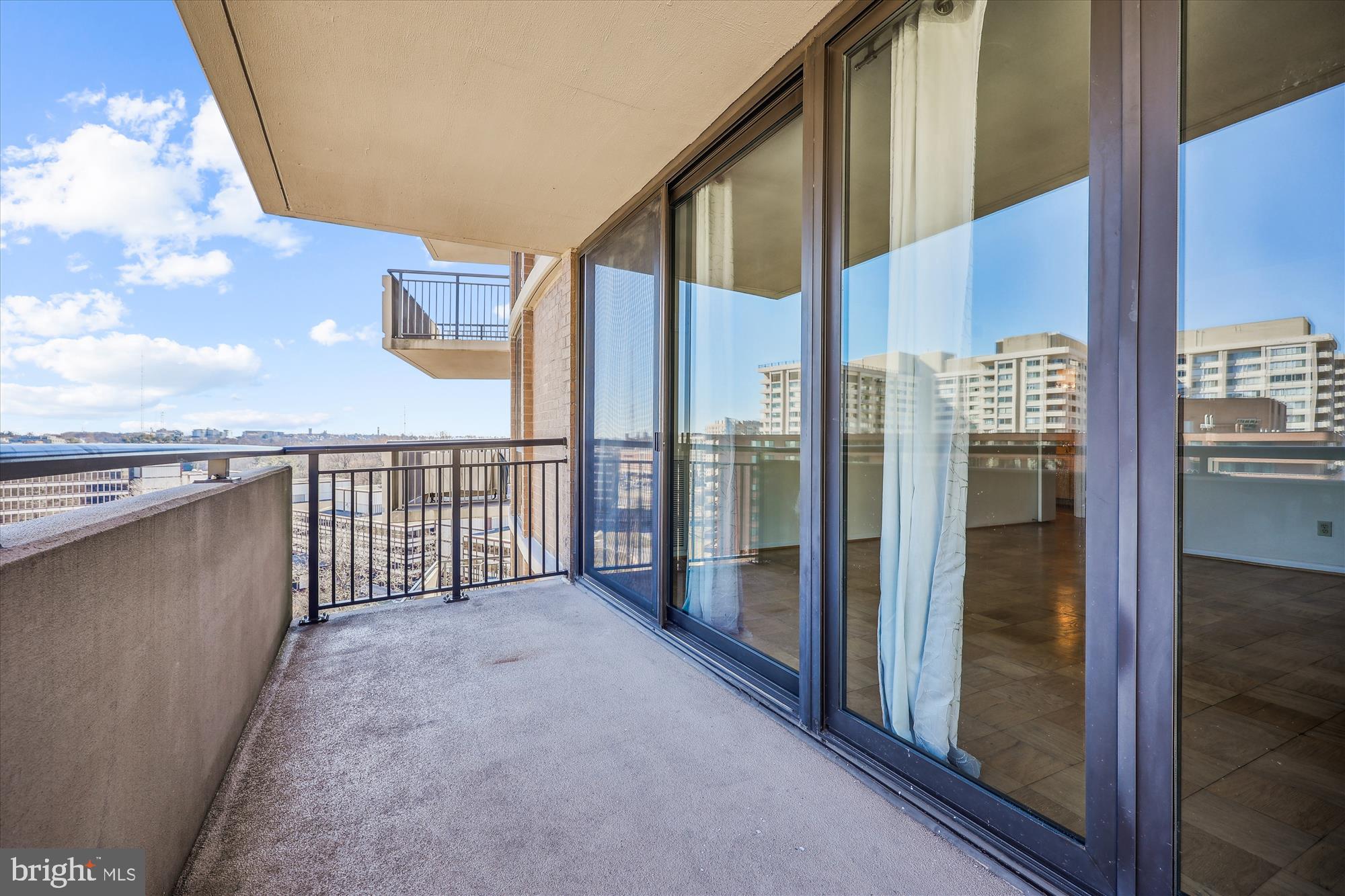 FRIENDSHIP HEIGHTS - Residential Lease