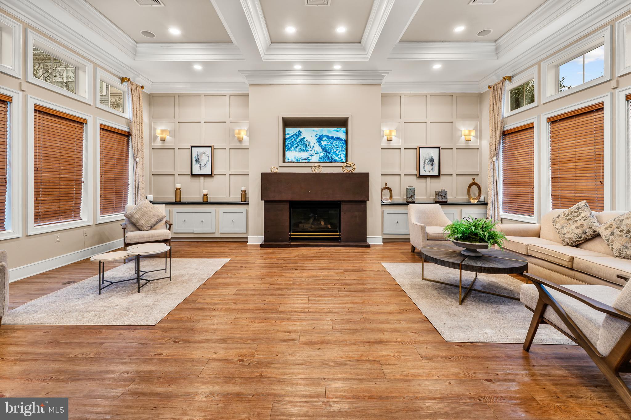 PARKSIDE AT ASHBURN - Residential