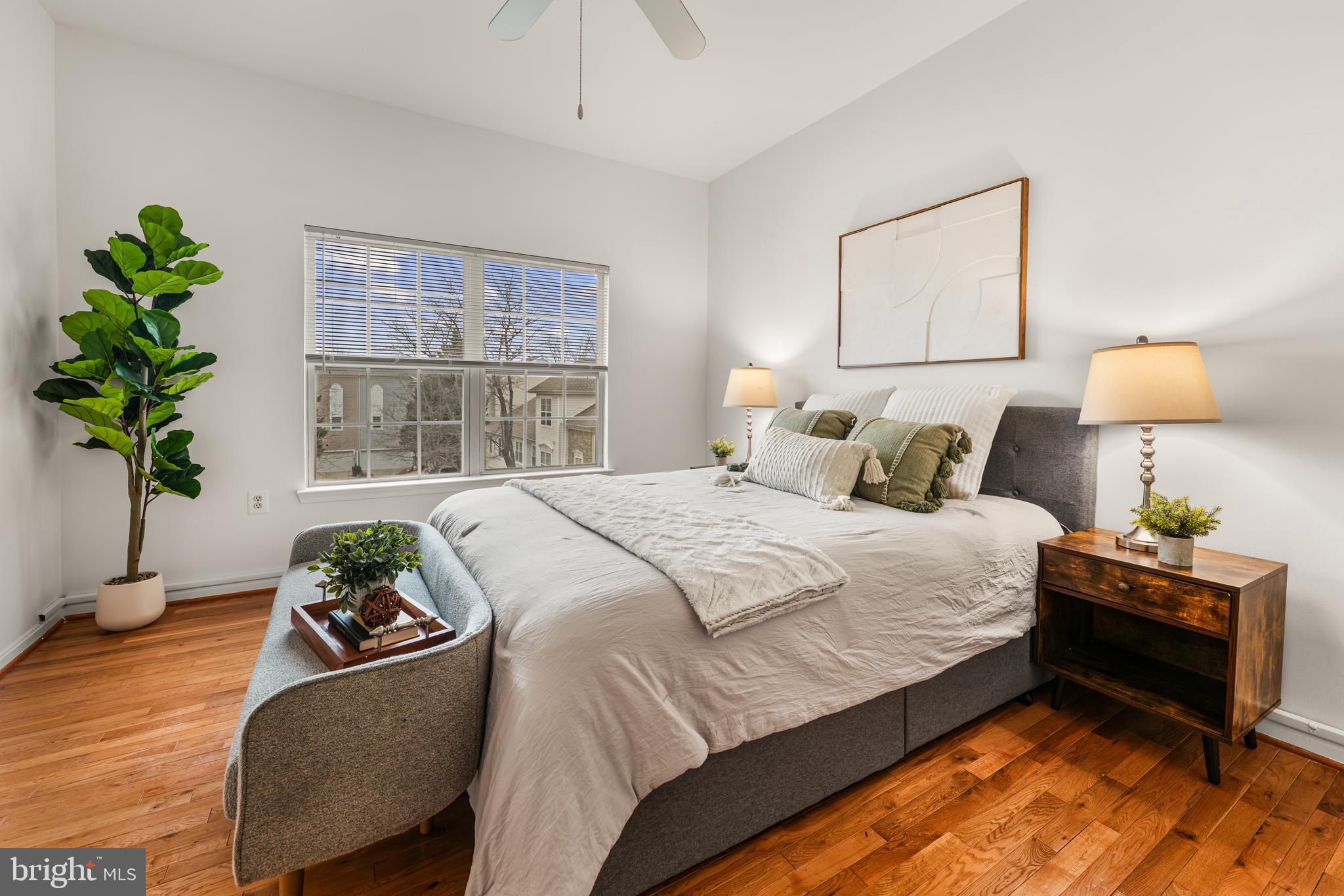 PARKSIDE AT ASHBURN - Residential