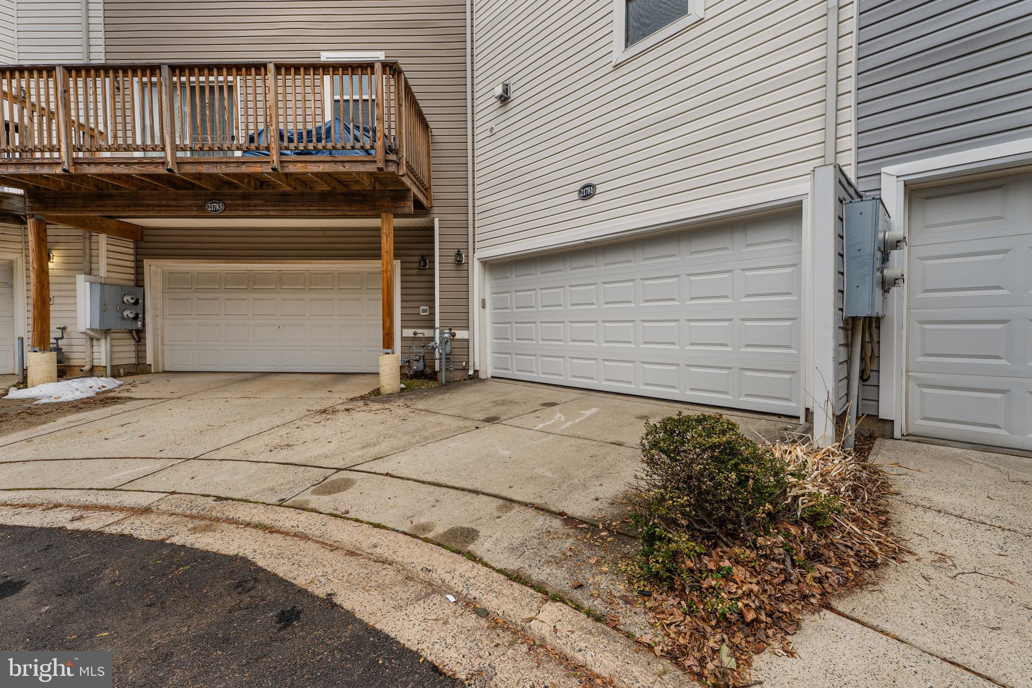 PARKSIDE AT ASHBURN - Residential