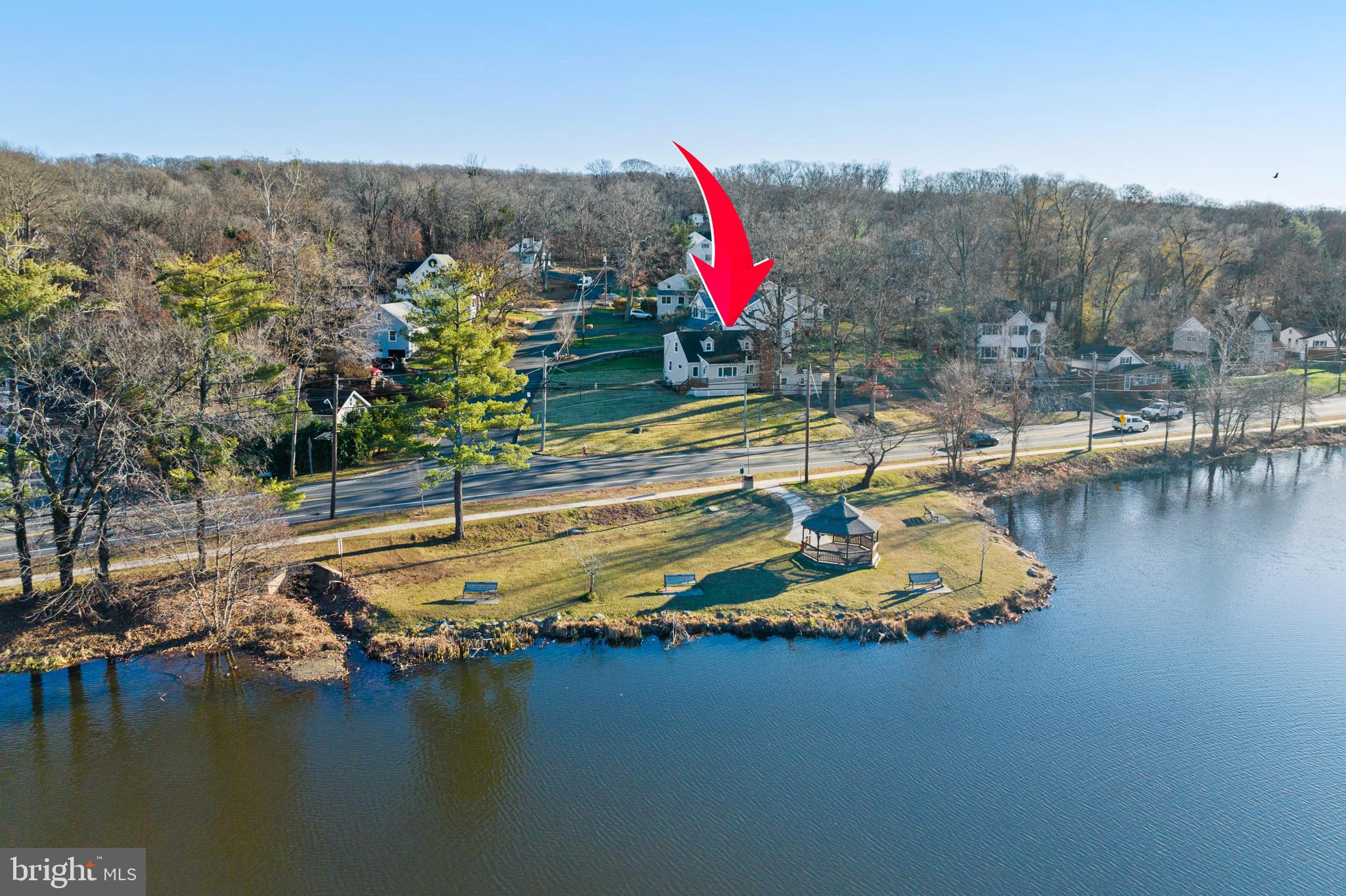 83 MOUNTAIN BOULEVARD