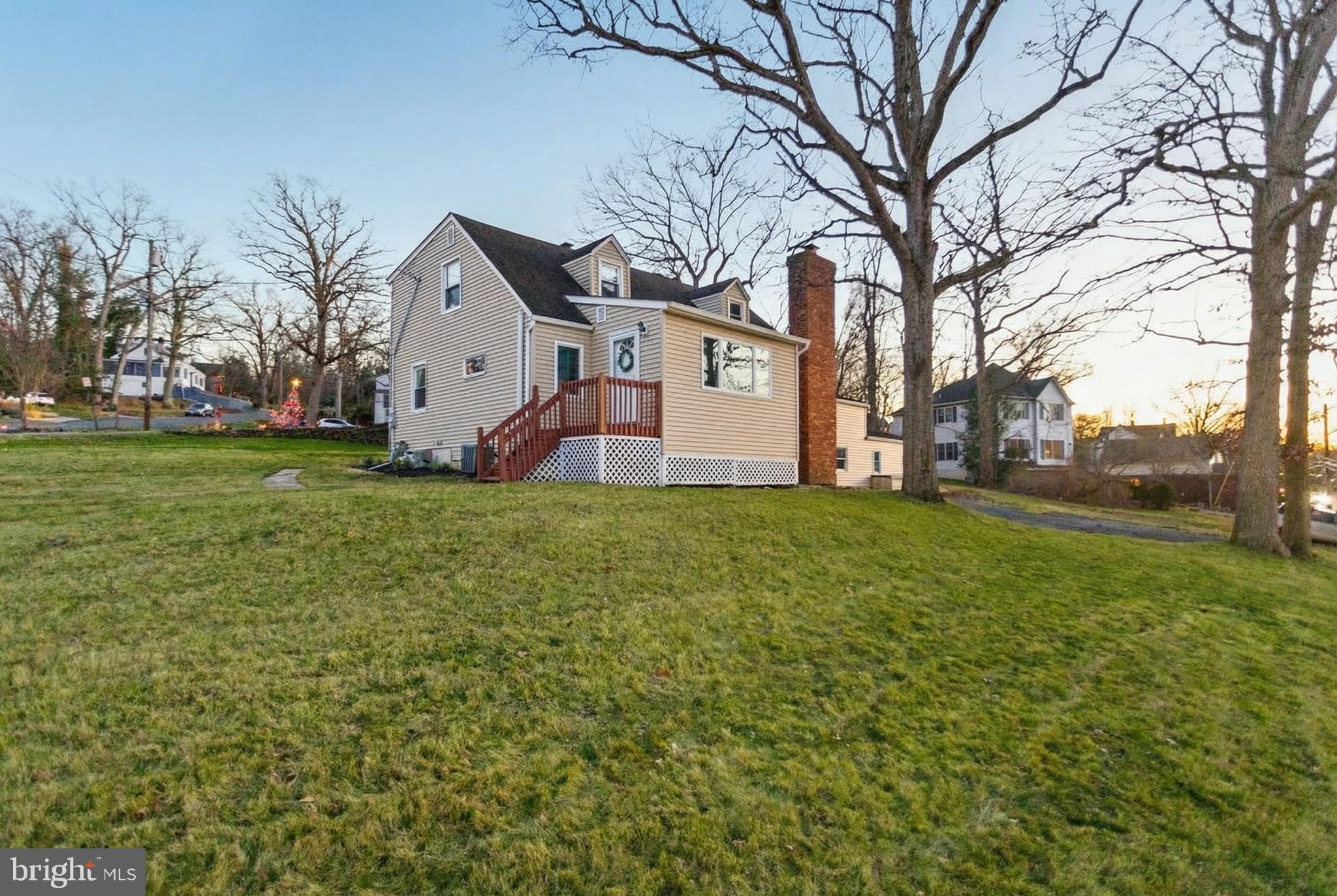 83 MOUNTAIN BOULEVARD