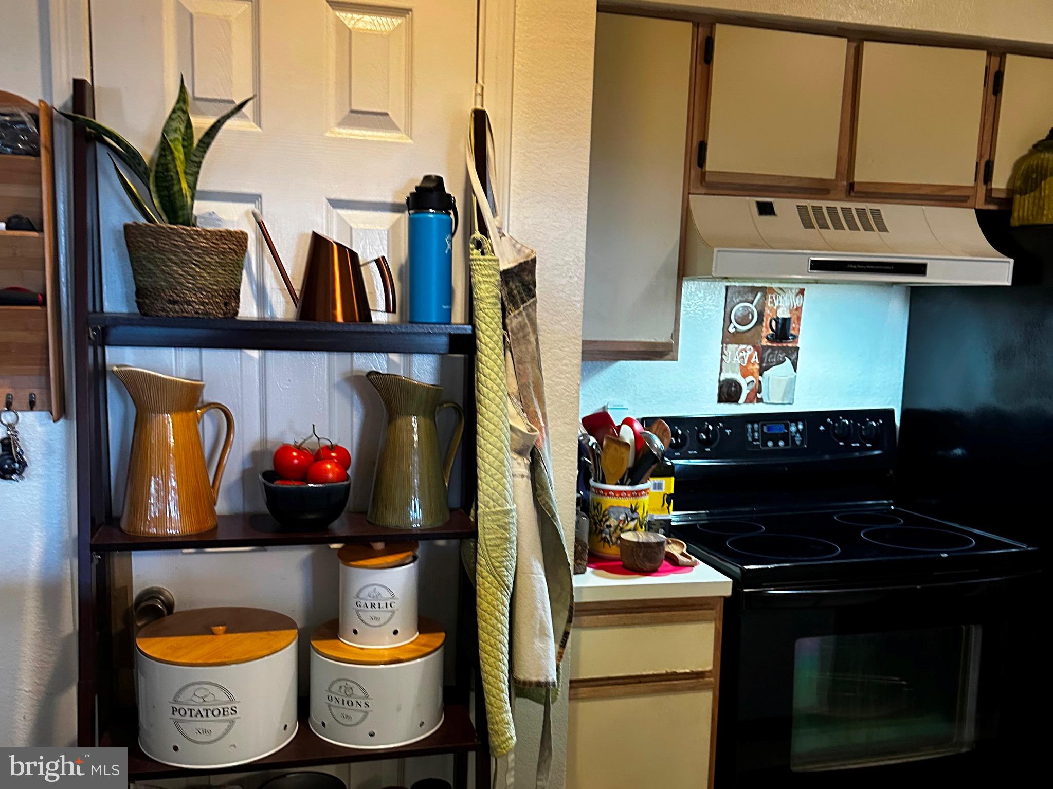 POINTE AT PARK CENTER - Residential