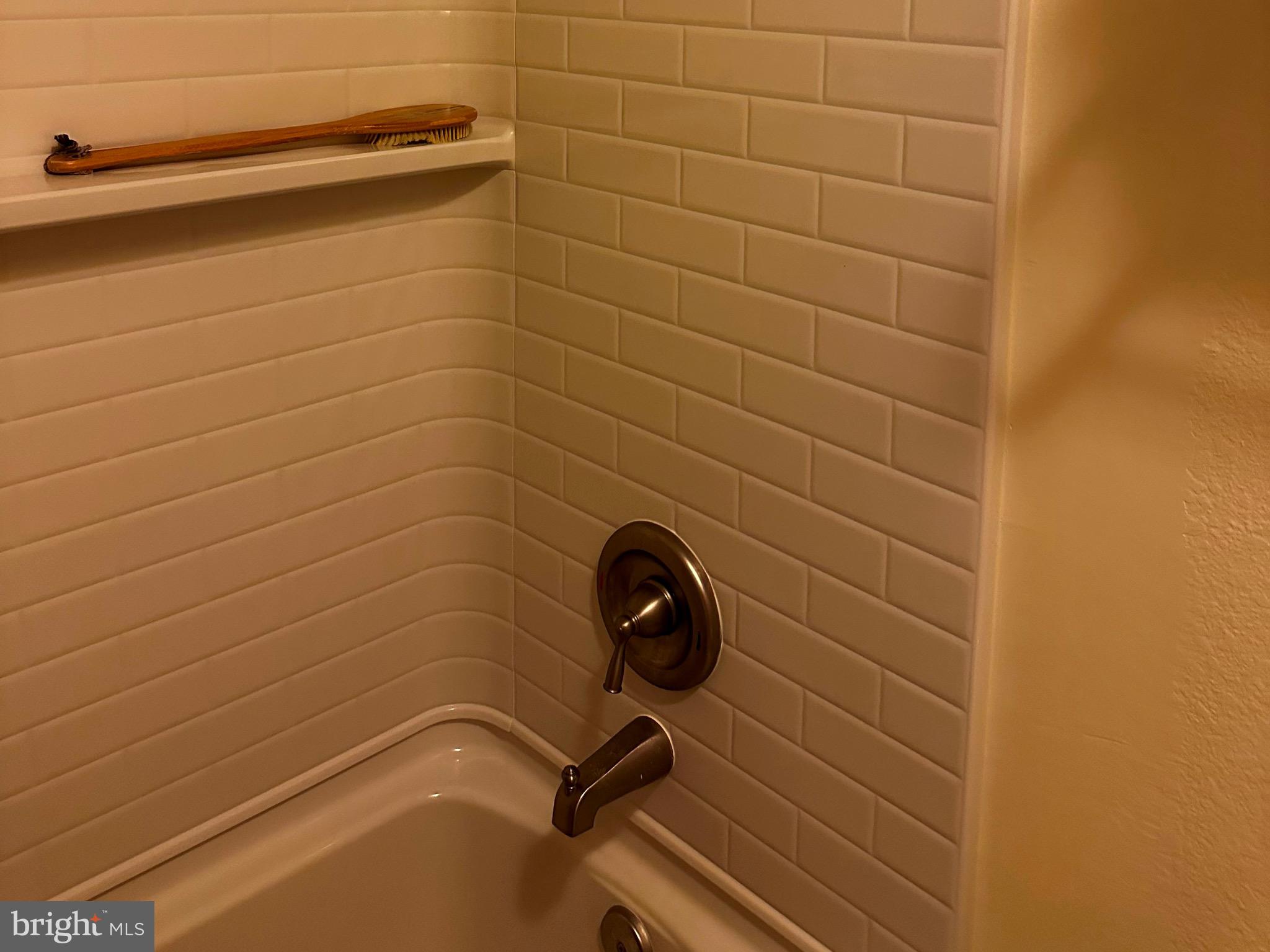 POINTE AT PARK CENTER - Residential