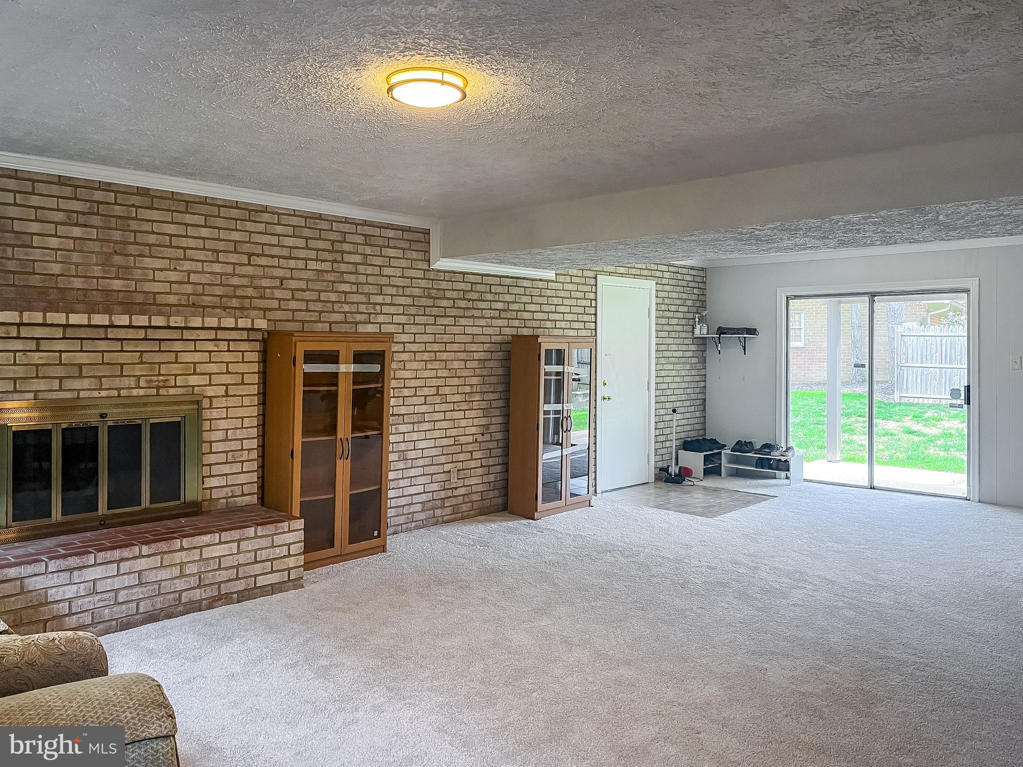 HIDEAWAY PARK - Residential