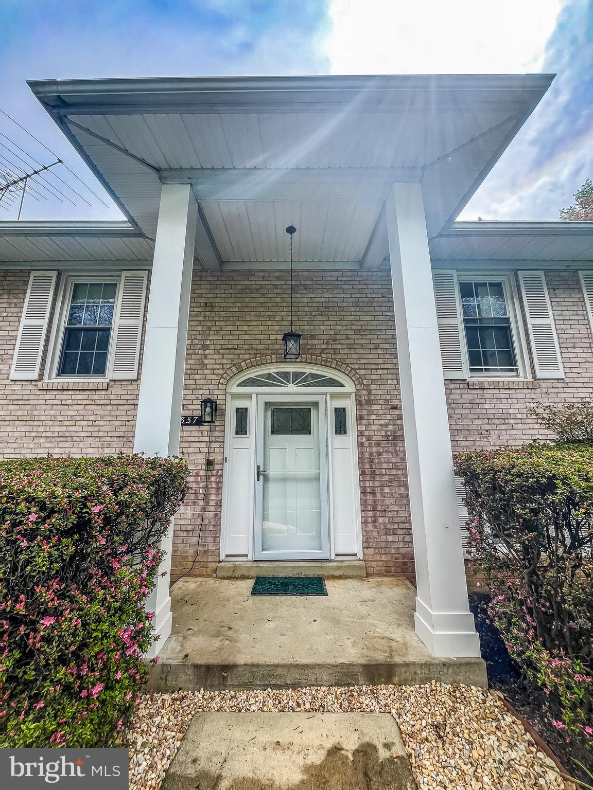 HIDEAWAY PARK - Residential