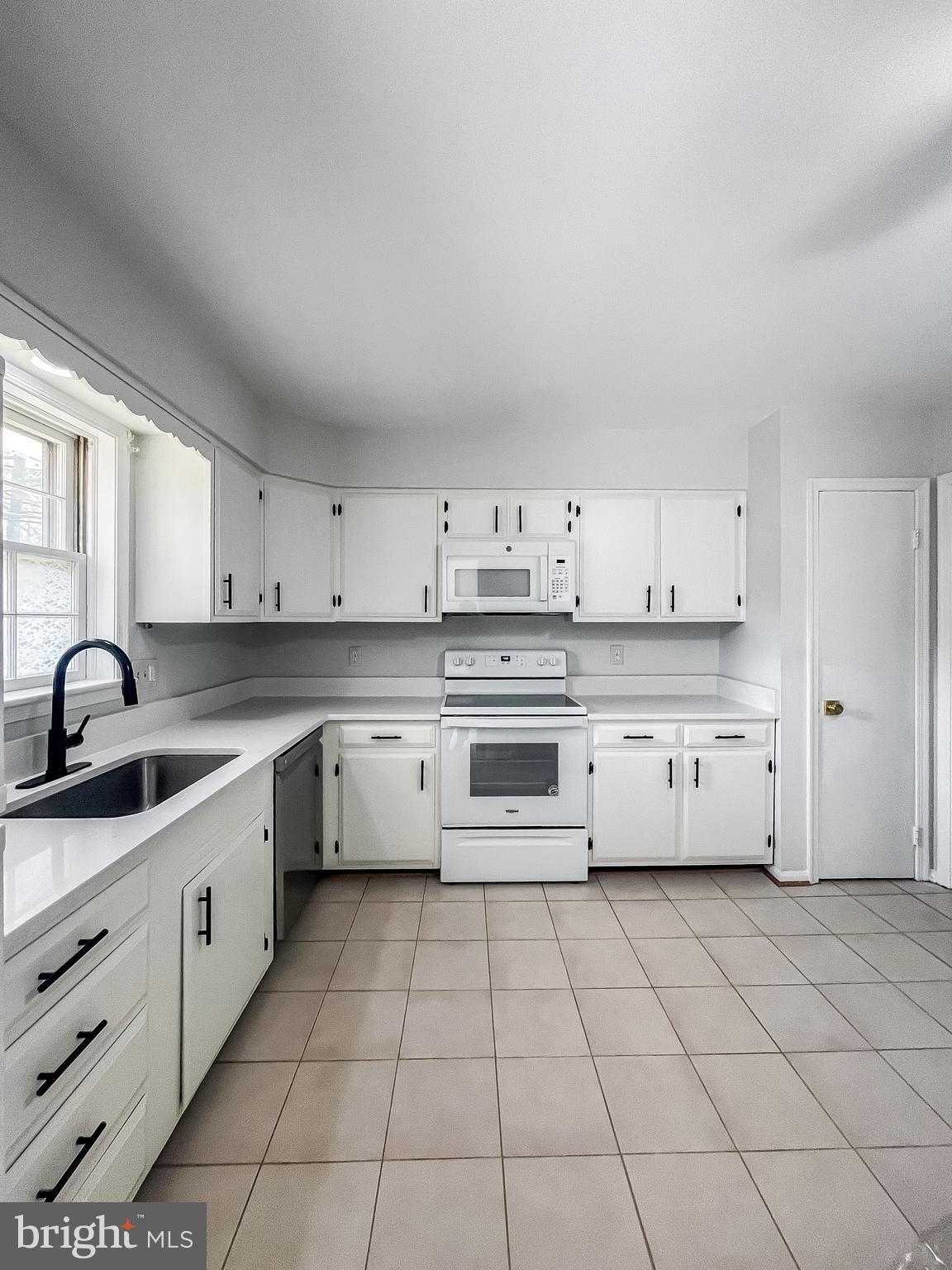 HIDEAWAY PARK - Residential