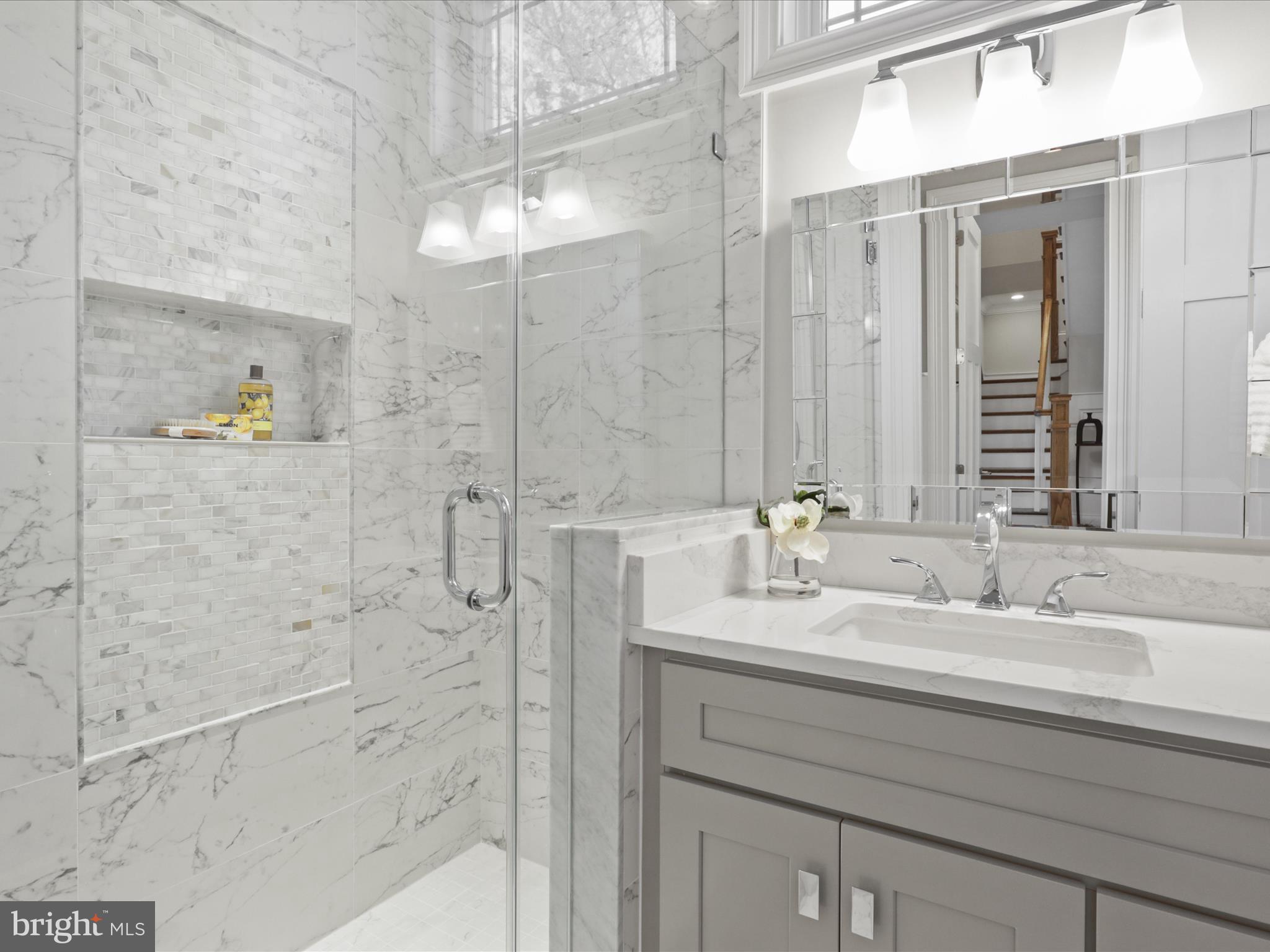 ROSEMONT - Residential