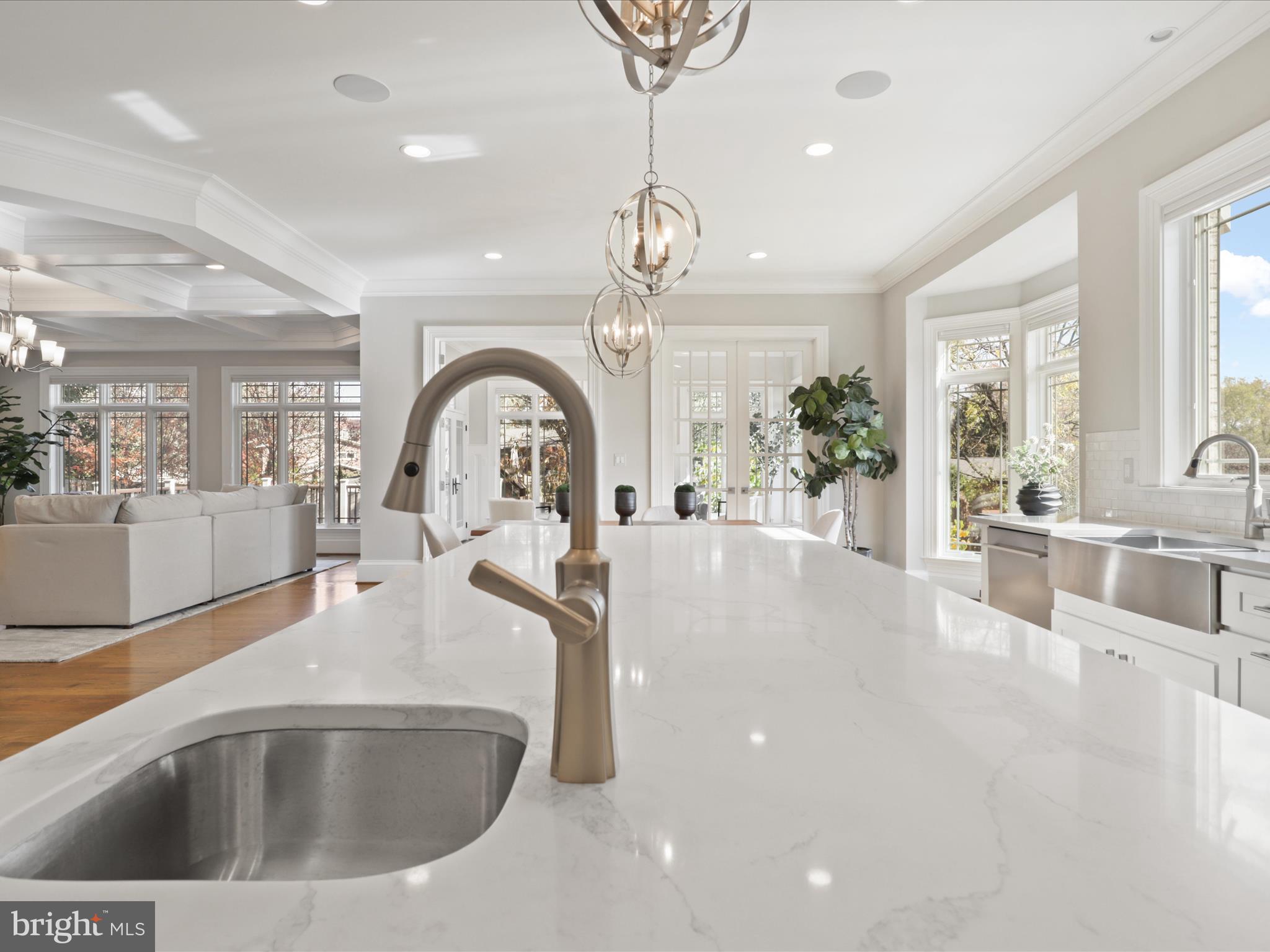 ROSEMONT - Residential